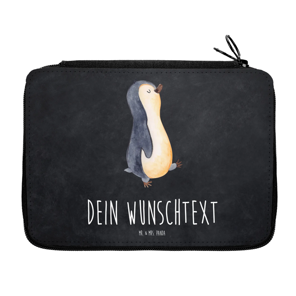 Personalisierte Federmappe Pinguin marschierend Personalisierte Federmappe, Personalisierte Stiftetasche, PersonalisierteS Stifte Etui, Schule, Einschulung, Geschenk, Kind, Schüler, Schülerin, Personalisierte Stifterolle, PersonalisierteS Federmäppchen, Motiv, Grundschule, Federmäppchen bedruckt, Büro Stifte Etui, Bestückte Federmappe, Kinder Federmappe, Federmappe Einschulung, Federmappe mit Namen, Stiftemappe mit Namen, Stifterolle mit Namen, Federmäppchen mit Namen, Pinguin, Pinguine, Frühaufsteher, Langschläfer, Bruder, Schwester, Familie