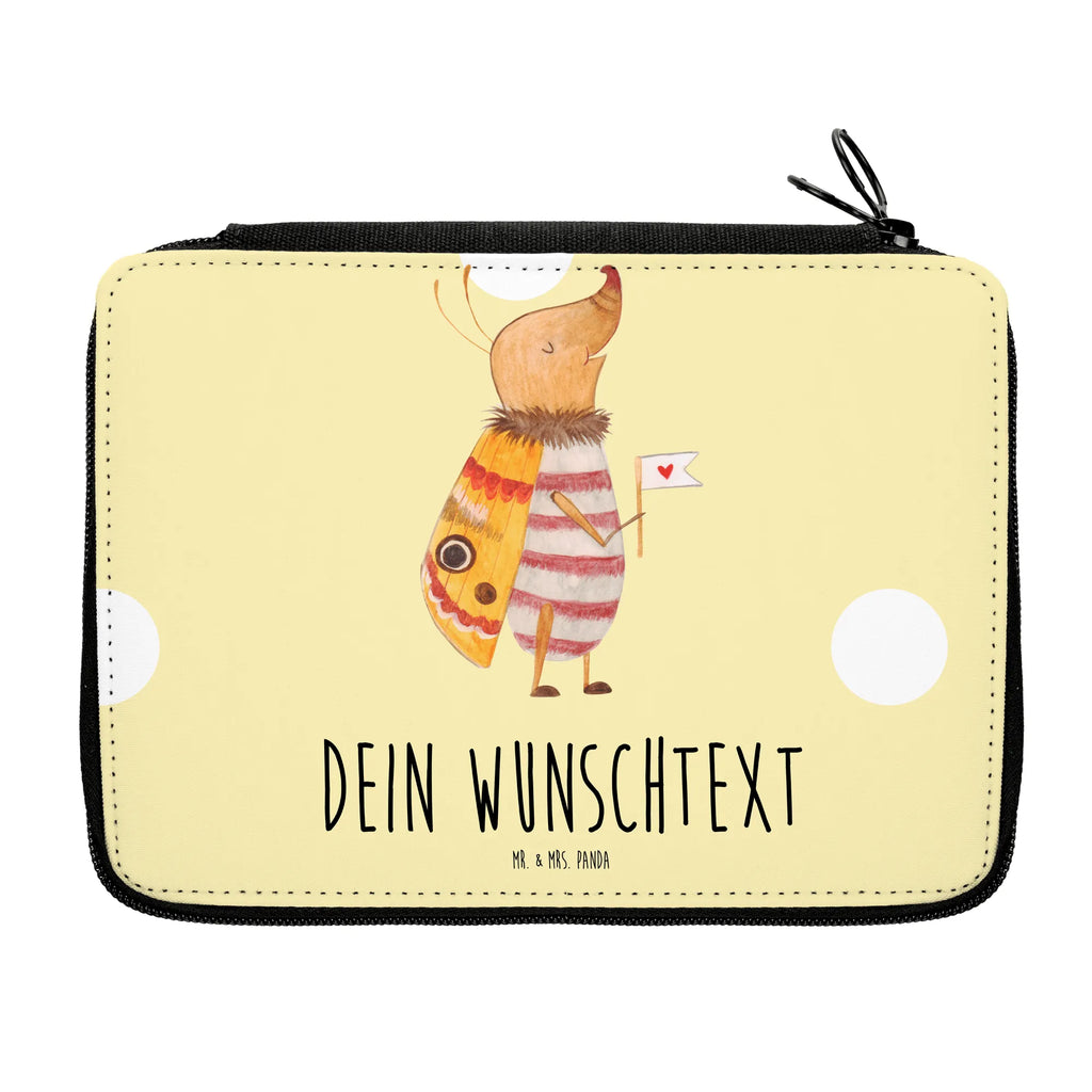 Personalisierte Federmappe Nachtfalter mit Fähnchen Personalisierte Federmappe, Personalisierte Stiftetasche, PersonalisierteS Stifte Etui, Schule, Einschulung, Geschenk, Kind, Schüler, Schülerin, Personalisierte Stifterolle, PersonalisierteS Federmäppchen, Motiv, Grundschule, Federmäppchen bedruckt, Büro Stifte Etui, Bestückte Federmappe, Kinder Federmappe, Federmappe Einschulung, Federmappe mit Namen, Stiftemappe mit Namen, Stifterolle mit Namen, Federmäppchen mit Namen, Tiermotive, Gute Laune, lustige Sprüche, Tiere, Nachtfalter, Käfer, Spruch lustig, Spruch witzig, süß, niedlich, Küche Deko, Was kostet die Welt