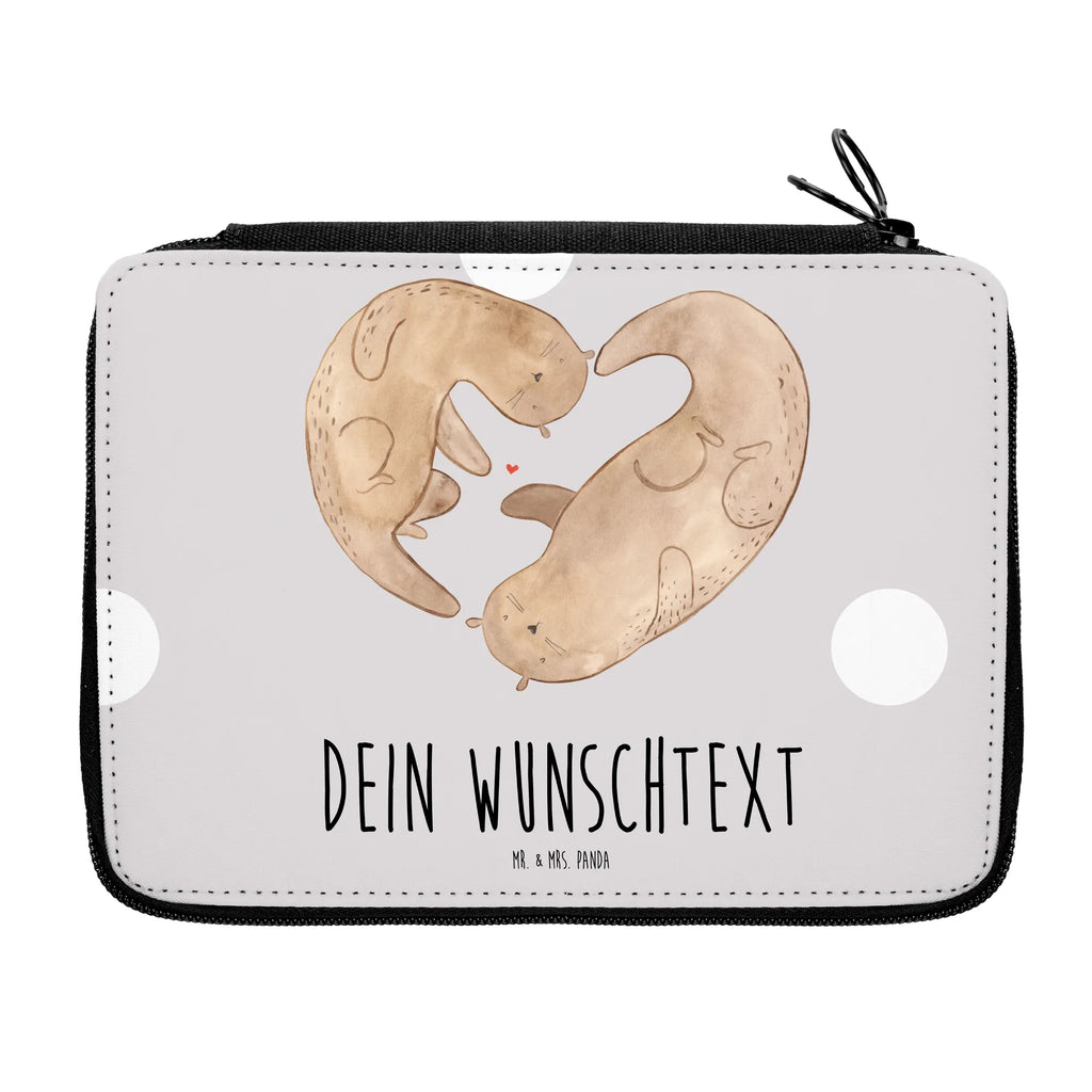 Personalisierte Federmappe Otter Herz Personalisierte Federmappe, Personalisierte Stiftetasche, PersonalisierteS Stifte Etui, Schule, Einschulung, Geschenk, Kind, Schüler, Schülerin, Personalisierte Stifterolle, PersonalisierteS Federmäppchen, Motiv, Grundschule, Federmäppchen bedruckt, Büro Stifte Etui, Bestückte Federmappe, Kinder Federmappe, Federmappe Einschulung, Federmappe mit Namen, Stiftemappe mit Namen, Stifterolle mit Namen, Federmäppchen mit Namen, Otter, Fischotter, Seeotter, Liebe, Herz, Liebesbeweis, Liebesgeschenk, Bessere Hälfte, Love you, Jahrestag, Hochzeitstag, Verlobung, gemeinsames Leben