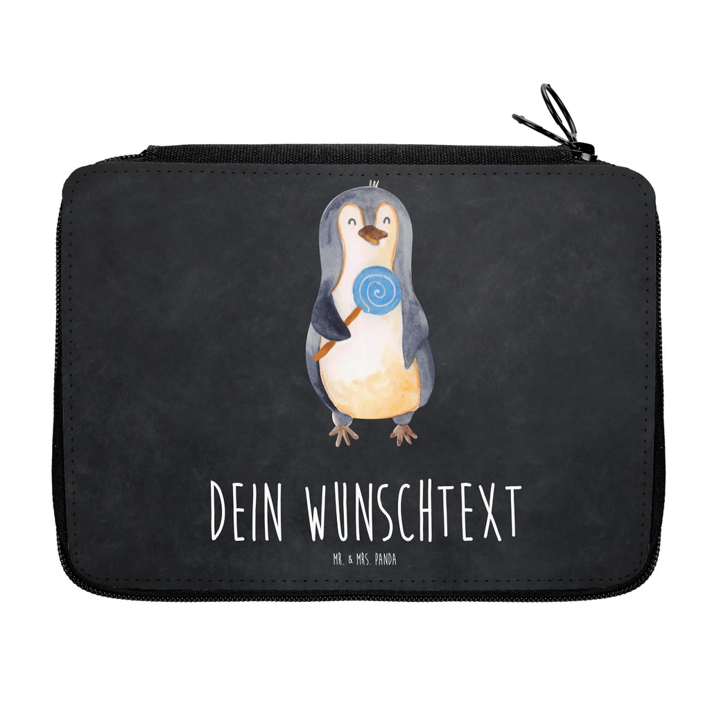 Personalisierte Federmappe Pinguin Lolli Personalisierte Federmappe, Personalisierte Stiftetasche, PersonalisierteS Stifte Etui, Schule, Einschulung, Geschenk, Kind, Schüler, Schülerin, Personalisierte Stifterolle, PersonalisierteS Federmäppchen, Motiv, Grundschule, Federmäppchen bedruckt, Büro Stifte Etui, Bestückte Federmappe, Kinder Federmappe, Federmappe Einschulung, Federmappe mit Namen, Stiftemappe mit Namen, Stifterolle mit Namen, Federmäppchen mit Namen, Pinguin, Pinguine, Lolli, Süßigkeiten, Blödsinn, Spruch, Rebell, Gauner, Ganove, Rabauke