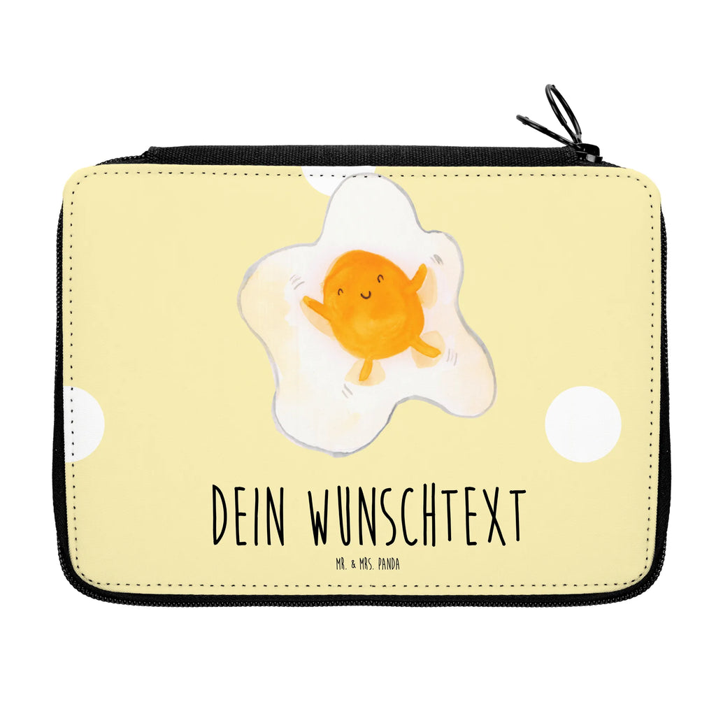 Personalisierte Federmappe Spiegelei Personalisierte Federmappe, Personalisierte Stiftetasche, PersonalisierteS Stifte Etui, Schule, Einschulung, Geschenk, Kind, Schüler, Schülerin, Personalisierte Stifterolle, PersonalisierteS Federmäppchen, Motiv, Grundschule, Federmäppchen bedruckt, Büro Stifte Etui, Bestückte Federmappe, Kinder Federmappe, Federmappe Einschulung, Federmappe mit Namen, Stiftemappe mit Namen, Stifterolle mit Namen, Federmäppchen mit Namen, Tiermotive, Gute Laune, lustige Sprüche, Tiere, Ei, Spiegelei, Schön, Tag, Glücklich, Liebe