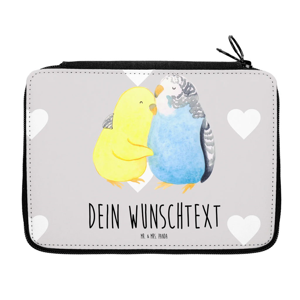 Personalisierte Federmappe Wellensittich Liebe Personalisierte Federmappe, Personalisierte Stiftetasche, PersonalisierteS Stifte Etui, Schule, Einschulung, Geschenk, Kind, Schüler, Schülerin, Personalisierte Stifterolle, PersonalisierteS Federmäppchen, Motiv, Grundschule, Federmäppchen bedruckt, Büro Stifte Etui, Bestückte Federmappe, Kinder Federmappe, Federmappe Einschulung, Federmappe mit Namen, Stiftemappe mit Namen, Stifterolle mit Namen, Federmäppchen mit Namen, Liebe, Partner, Freund, Freundin, Ehemann, Ehefrau, Heiraten, Verlobung, Heiratsantrag, Liebesgeschenk, Jahrestag, Hocheitstag, Vögel, Wellensittich, Nähe, Kuscheln, Vertrauen