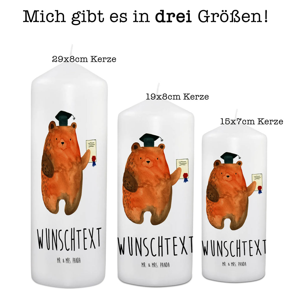 Personalisierte Kerze Prüfungsbär Kerze, Taufkerze, Kommunionskerze, Geburtstagskerze, Geschenk Kerze, Taufgeschenk Kerze, Kerze mit Druck, Besondere Kerze, Geschenkidee Kerze, Kerze für Kommunion, kerze personalisiert, personalisierte kerze, personalisierte kerzen, Bär, Teddy, Teddybär, Abitur, Prüfungen, Prüfung bestanden, Abschluss, Zeugnis, Abschlusszeugnis