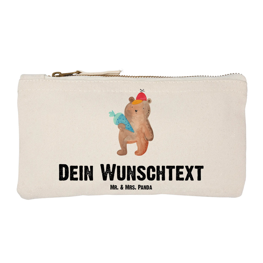 Personalisierte Schminktasche Bär mit Schultüte Personalisierte Schminktasche, Personalisierte Kosmetiktasche, Personalisierter Kosmetikbeutel, Personalisiertes Stiftemäppchen, Personalisiertes Etui, Personalisierte Federmappe, Personalisierte Makeup Bag, Personalisiertes Schminketui, Personalisiertes Kosmetiketui, Personalisiertes Schlamperetui, Schminktasche mit Namen, Kosmetiktasche mit Namen, Kosmetikbeutel mit Namen, Stiftemäppchen mit Namen, Etui mit Namen, Federmappe mit Namen, Makeup Bg mit Namen, Schminketui mit Namen, Kosmetiketui mit Namen, Schlamperetui mit Namen, Schminktasche personalisieren, Schminktasche bedrucken, Schminktasche selbst gestalten, Bär, Teddy, Teddybär, Bär Motiv, Schultüte, Erster Schultag Geschenk, Einschulung Geschenk, Schule Geschenk, Grundschule, Schulanfang, Schulbeginn