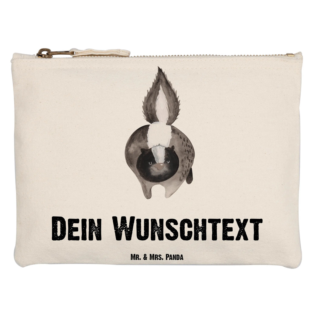 Personalisierte Schminktasche Stinktier Angriff Personalisierte Schminktasche, Personalisierte Kosmetiktasche, Personalisierter Kosmetikbeutel, Personalisiertes Stiftemäppchen, Personalisiertes Etui, Personalisierte Federmappe, Personalisierte Makeup Bag, Personalisiertes Schminketui, Personalisiertes Kosmetiketui, Personalisiertes Schlamperetui, Schminktasche mit Namen, Kosmetiktasche mit Namen, Kosmetikbeutel mit Namen, Stiftemäppchen mit Namen, Etui mit Namen, Federmappe mit Namen, Makeup Bg mit Namen, Schminketui mit Namen, Kosmetiketui mit Namen, Schlamperetui mit Namen, Schminktasche personalisieren, Schminktasche bedrucken, Schminktasche selbst gestalten, Stinktier, Skunk, Wildtier, Raubtier, Stinker, Stinki, wütend, Drohung