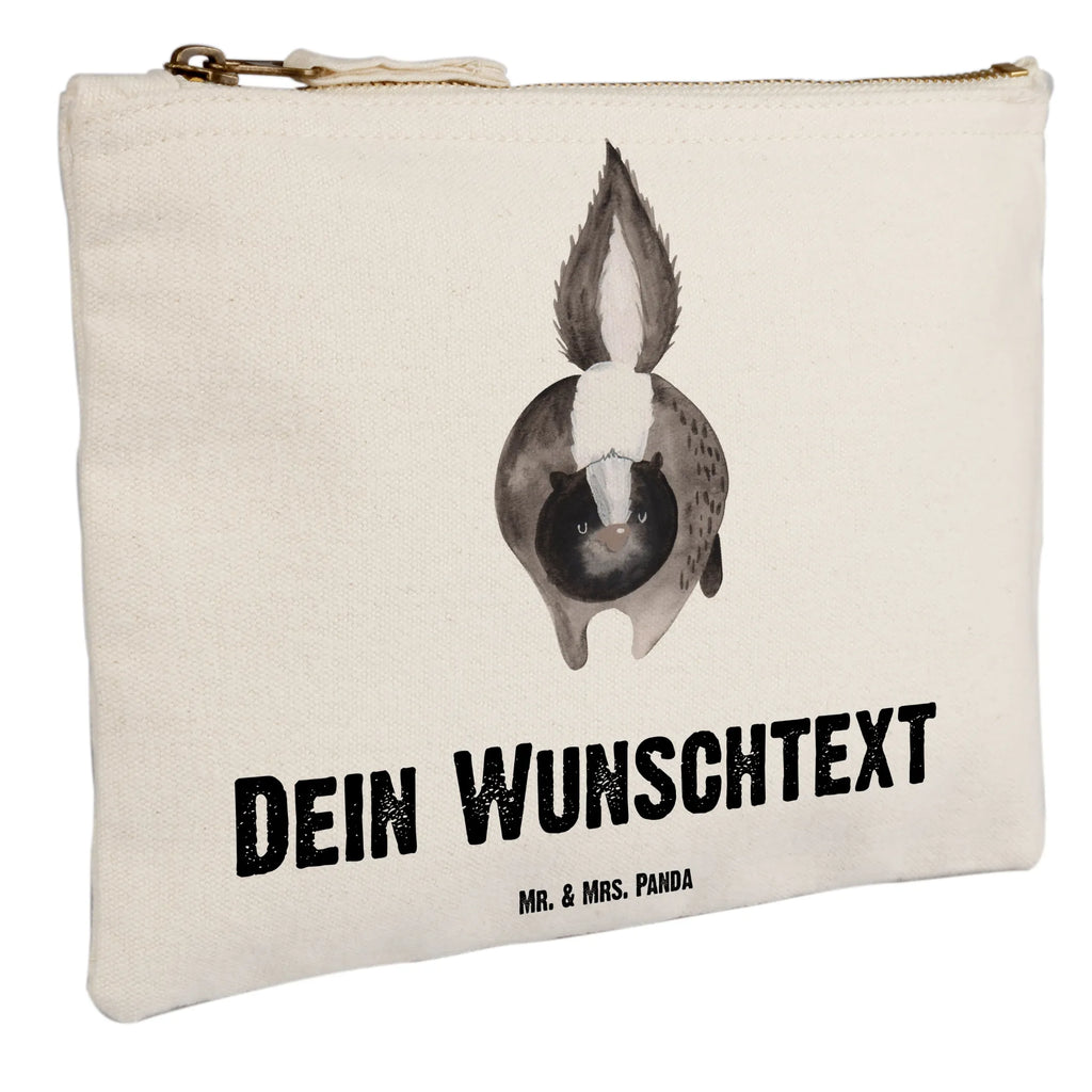 Personalisierte Schminktasche Stinktier Angriff Personalisierte Schminktasche, Personalisierte Kosmetiktasche, Personalisierter Kosmetikbeutel, Personalisiertes Stiftemäppchen, Personalisiertes Etui, Personalisierte Federmappe, Personalisierte Makeup Bag, Personalisiertes Schminketui, Personalisiertes Kosmetiketui, Personalisiertes Schlamperetui, Schminktasche mit Namen, Kosmetiktasche mit Namen, Kosmetikbeutel mit Namen, Stiftemäppchen mit Namen, Etui mit Namen, Federmappe mit Namen, Makeup Bg mit Namen, Schminketui mit Namen, Kosmetiketui mit Namen, Schlamperetui mit Namen, Schminktasche personalisieren, Schminktasche bedrucken, Schminktasche selbst gestalten, Stinktier, Skunk, Wildtier, Raubtier, Stinker, Stinki, wütend, Drohung