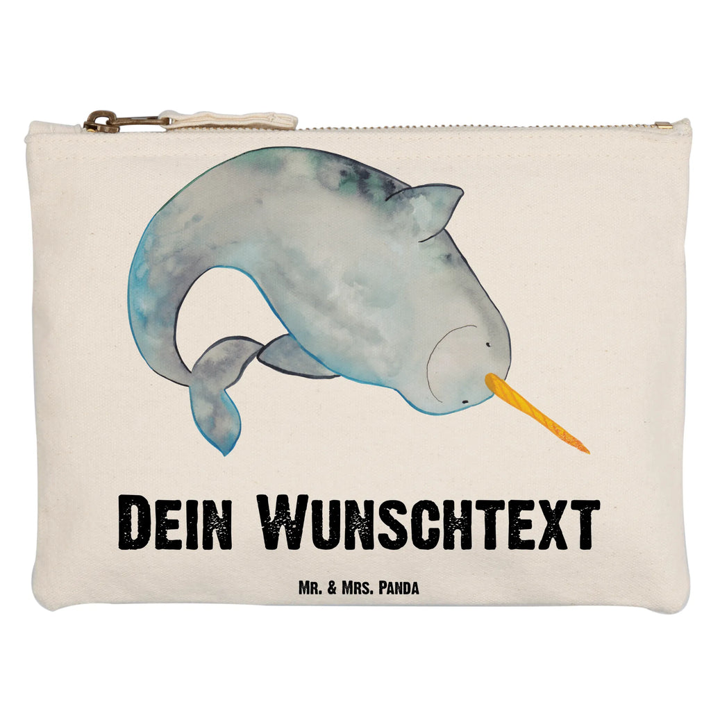 Personalisierte Schminktasche Narwal Personalisierte Schminktasche, Personalisierte Kosmetiktasche, Personalisierter Kosmetikbeutel, Personalisiertes Stiftemäppchen, Personalisiertes Etui, Personalisierte Federmappe, Personalisierte Makeup Bag, Personalisiertes Schminketui, Personalisiertes Kosmetiketui, Personalisiertes Schlamperetui, Schminktasche mit Namen, Kosmetiktasche mit Namen, Kosmetikbeutel mit Namen, Stiftemäppchen mit Namen, Etui mit Namen, Federmappe mit Namen, Makeup Bg mit Namen, Schminketui mit Namen, Kosmetiketui mit Namen, Schlamperetui mit Namen, Schminktasche personalisieren, Schminktasche bedrucken, Schminktasche selbst gestalten, Meerestiere, Meer, Urlaub, Narwal, Wal, Putzen, Hausfrau, Junggesellin, aufräumen, Kinderzimmer