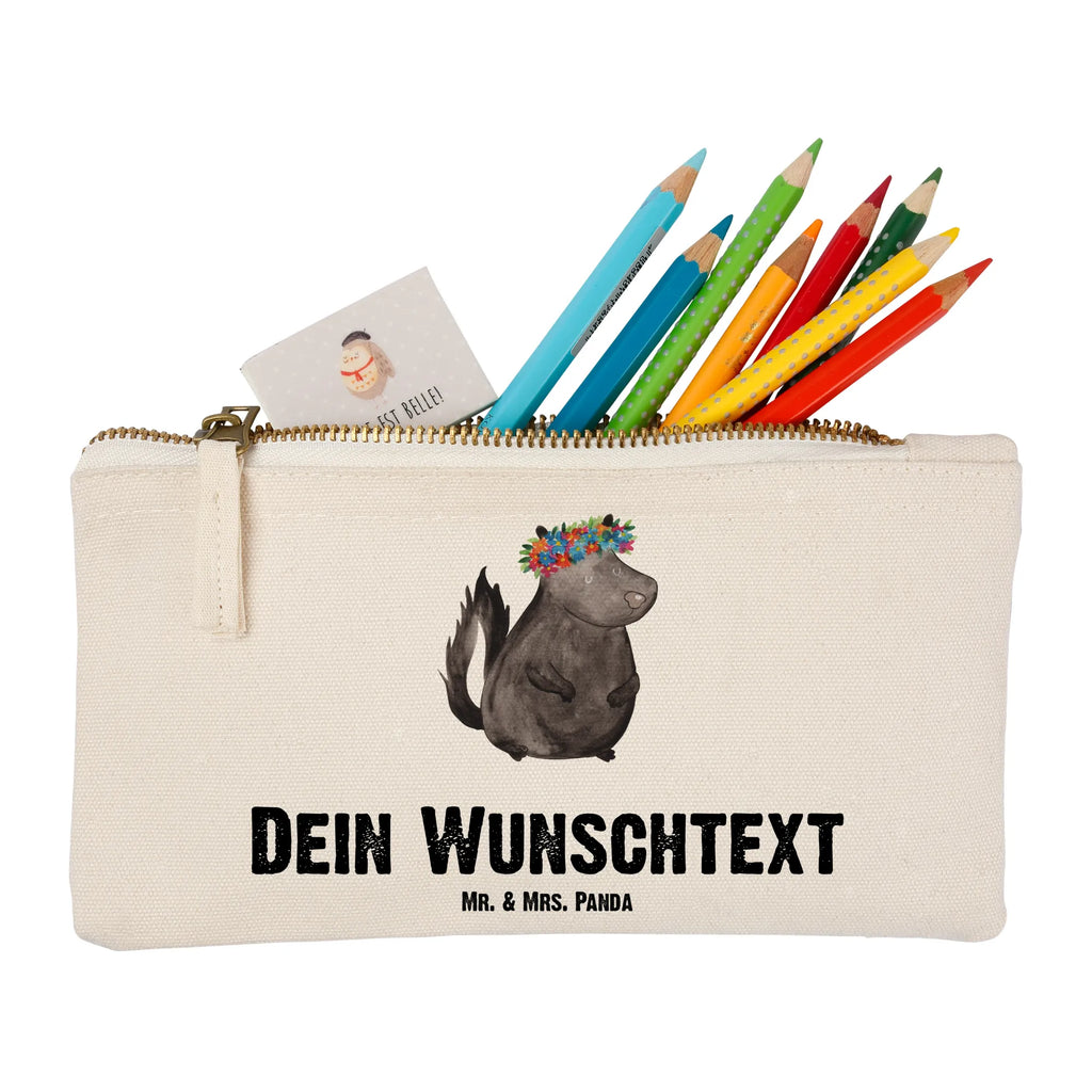 Personalisierte Schminktasche Stinktier Blumenmaedchen Personalisierte Schminktasche, Personalisierte Kosmetiktasche, Personalisierter Kosmetikbeutel, Personalisiertes Stiftemäppchen, Personalisiertes Etui, Personalisierte Federmappe, Personalisierte Makeup Bag, Personalisiertes Schminketui, Personalisiertes Kosmetiketui, Personalisiertes Schlamperetui, Schminktasche mit Namen, Kosmetiktasche mit Namen, Kosmetikbeutel mit Namen, Stiftemäppchen mit Namen, Etui mit Namen, Federmappe mit Namen, Makeup Bg mit Namen, Schminketui mit Namen, Kosmetiketui mit Namen, Schlamperetui mit Namen, Schminktasche personalisieren, Schminktasche bedrucken, Schminktasche selbst gestalten, Stinktier, Skunk, Wildtier, Raubtier, Stinker, Stinki, Yoga, Namaste, Lebe, Liebe, Lache