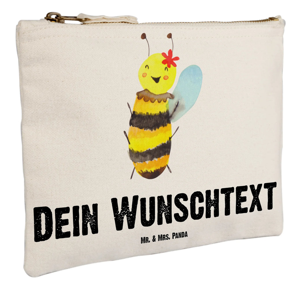 Personalisierte Schminktasche Biene Happy Personalisierte Schminktasche, Personalisierte Kosmetiktasche, Personalisierter Kosmetikbeutel, Personalisiertes Stiftemäppchen, Personalisiertes Etui, Personalisierte Federmappe, Personalisierte Makeup Bag, Personalisiertes Schminketui, Personalisiertes Kosmetiketui, Personalisiertes Schlamperetui, Schminktasche mit Namen, Kosmetiktasche mit Namen, Kosmetikbeutel mit Namen, Stiftemäppchen mit Namen, Etui mit Namen, Federmappe mit Namen, Makeup Bg mit Namen, Schminketui mit Namen, Kosmetiketui mit Namen, Schlamperetui mit Namen, Schminktasche personalisieren, Schminktasche bedrucken, Schminktasche selbst gestalten, Biene, Wespe, Hummel