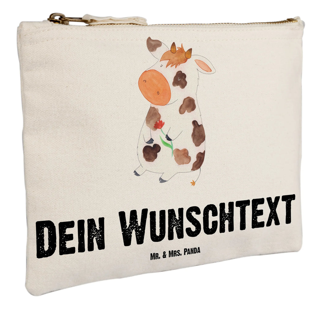 Personalisierte Schminktasche Kuh Personalisierte Schminktasche, Personalisierte Kosmetiktasche, Personalisierter Kosmetikbeutel, Personalisiertes Stiftemäppchen, Personalisiertes Etui, Personalisierte Federmappe, Personalisierte Makeup Bag, Personalisiertes Schminketui, Personalisiertes Kosmetiketui, Personalisiertes Schlamperetui, Schminktasche mit Namen, Kosmetiktasche mit Namen, Kosmetikbeutel mit Namen, Stiftemäppchen mit Namen, Etui mit Namen, Federmappe mit Namen, Makeup Bg mit Namen, Schminketui mit Namen, Kosmetiketui mit Namen, Schlamperetui mit Namen, Schminktasche personalisieren, Schminktasche bedrucken, Schminktasche selbst gestalten, Bauernhof, Hoftiere, Landwirt, Landwirtin, Kuh, Kühe, Träume, Flausen, Spruch, Magie, Motivtion, Hof, Milch, Milchkuh