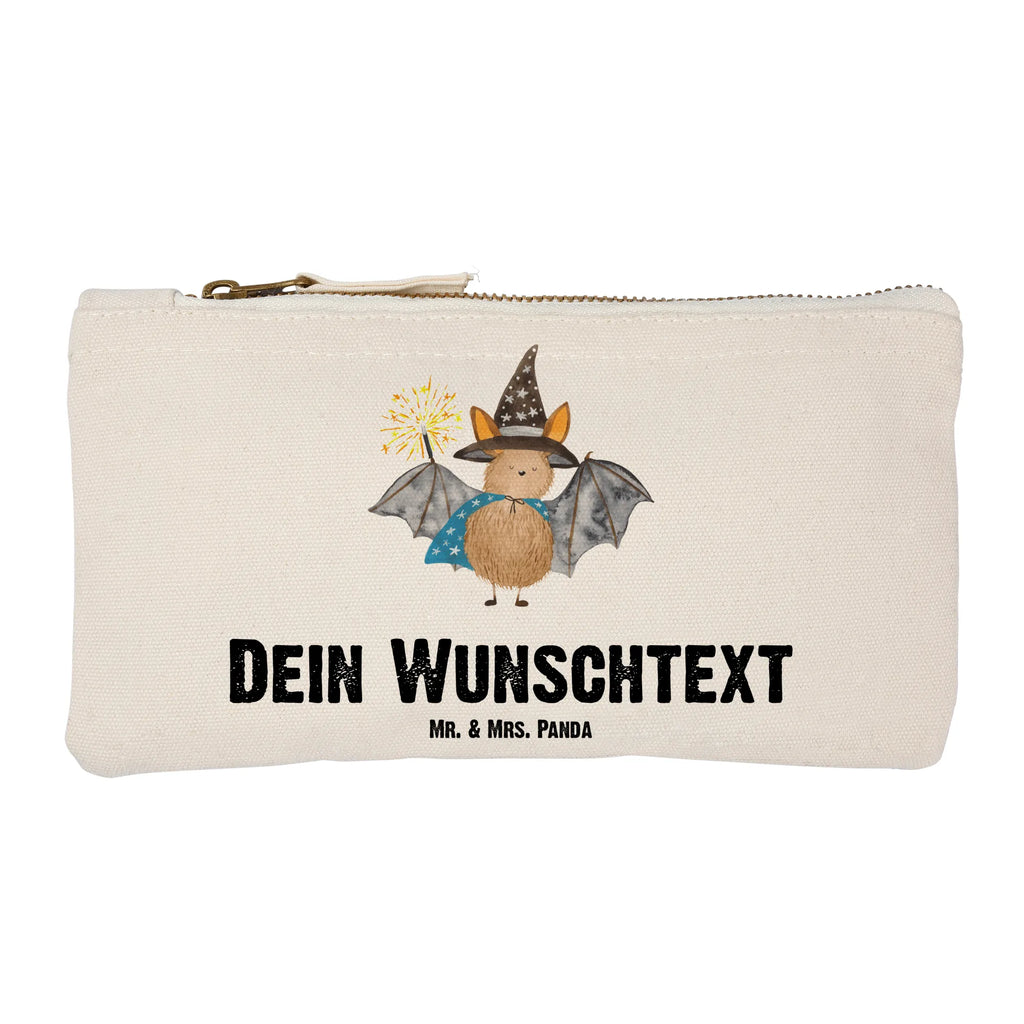 Personalisierte Schminktasche Fledermaus Zauberer Personalisierte Schminktasche, Personalisierte Kosmetiktasche, Personalisierter Kosmetikbeutel, Personalisiertes Stiftemäppchen, Personalisiertes Etui, Personalisierte Federmappe, Personalisierte Makeup Bag, Personalisiertes Schminketui, Personalisiertes Kosmetiketui, Personalisiertes Schlamperetui, Schminktasche mit Namen, Kosmetiktasche mit Namen, Kosmetikbeutel mit Namen, Stiftemäppchen mit Namen, Etui mit Namen, Federmappe mit Namen, Makeup Bg mit Namen, Schminketui mit Namen, Kosmetiketui mit Namen, Schlamperetui mit Namen, Schminktasche personalisieren, Schminktasche bedrucken, Schminktasche selbst gestalten, Tiermotive, Gute Laune, lustige Sprüche, Tiere, Fledermaus, Fledermäuse, Zauberer, Magier, Frauen, reinsteigern