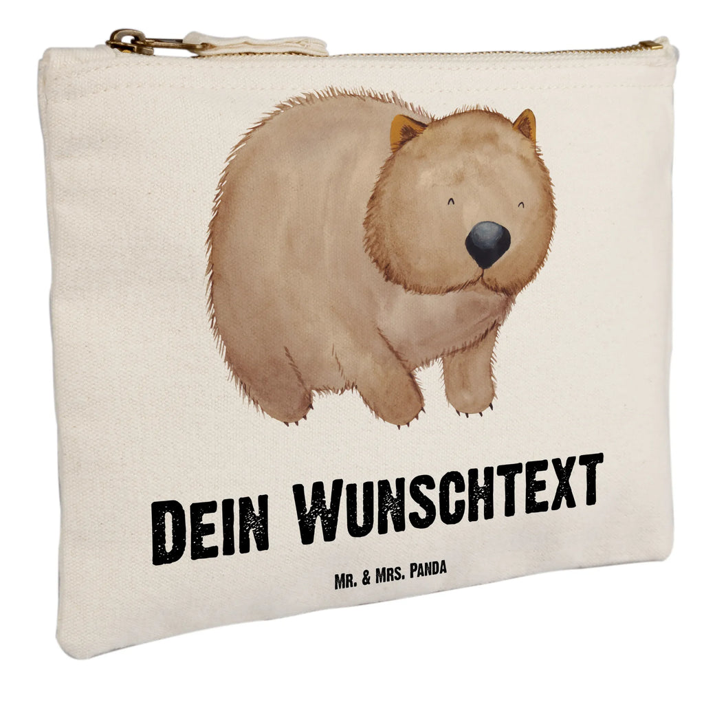 Personalisierte Schminktasche Wombat Personalisierte Schminktasche, Personalisierte Kosmetiktasche, Personalisierter Kosmetikbeutel, Personalisiertes Stiftemäppchen, Personalisiertes Etui, Personalisierte Federmappe, Personalisierte Makeup Bag, Personalisiertes Schminketui, Personalisiertes Kosmetiketui, Personalisiertes Schlamperetui, Schminktasche mit Namen, Kosmetiktasche mit Namen, Kosmetikbeutel mit Namen, Stiftemäppchen mit Namen, Etui mit Namen, Federmappe mit Namen, Makeup Bg mit Namen, Schminketui mit Namen, Kosmetiketui mit Namen, Schlamperetui mit Namen, Schminktasche personalisieren, Schminktasche bedrucken, Schminktasche selbst gestalten, Tiermotive, Gute Laune, lustige Sprüche, Tiere, Wombat, Das Leben ist schön, Motivation, Spruch, Australien