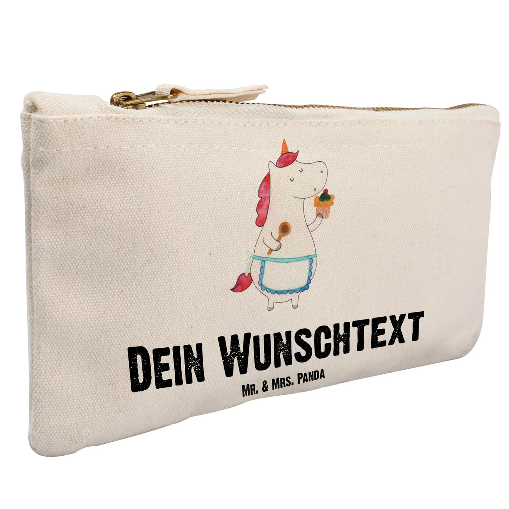 Personalisierte Schminktasche Einhorn Küchenfee Personalisierte Schminktasche, Personalisierte Kosmetiktasche, Personalisierter Kosmetikbeutel, Personalisiertes Stiftemäppchen, Personalisiertes Etui, Personalisierte Federmappe, Personalisierte Makeup Bag, Personalisiertes Schminketui, Personalisiertes Kosmetiketui, Personalisiertes Schlamperetui, Schminktasche mit Namen, Kosmetiktasche mit Namen, Kosmetikbeutel mit Namen, Stiftemäppchen mit Namen, Etui mit Namen, Federmappe mit Namen, Makeup Bg mit Namen, Schminketui mit Namen, Kosmetiketui mit Namen, Schlamperetui mit Namen, Schminktasche personalisieren, Schminktasche bedrucken, Schminktasche selbst gestalten, Einhorn, Einhörner, Einhorn Deko, Pegasus, Unicorn, backen, Muffin, Motivation, Träumer, träumen, Bäckerin, Hobbykoch, Koch, Torte, Kuchen