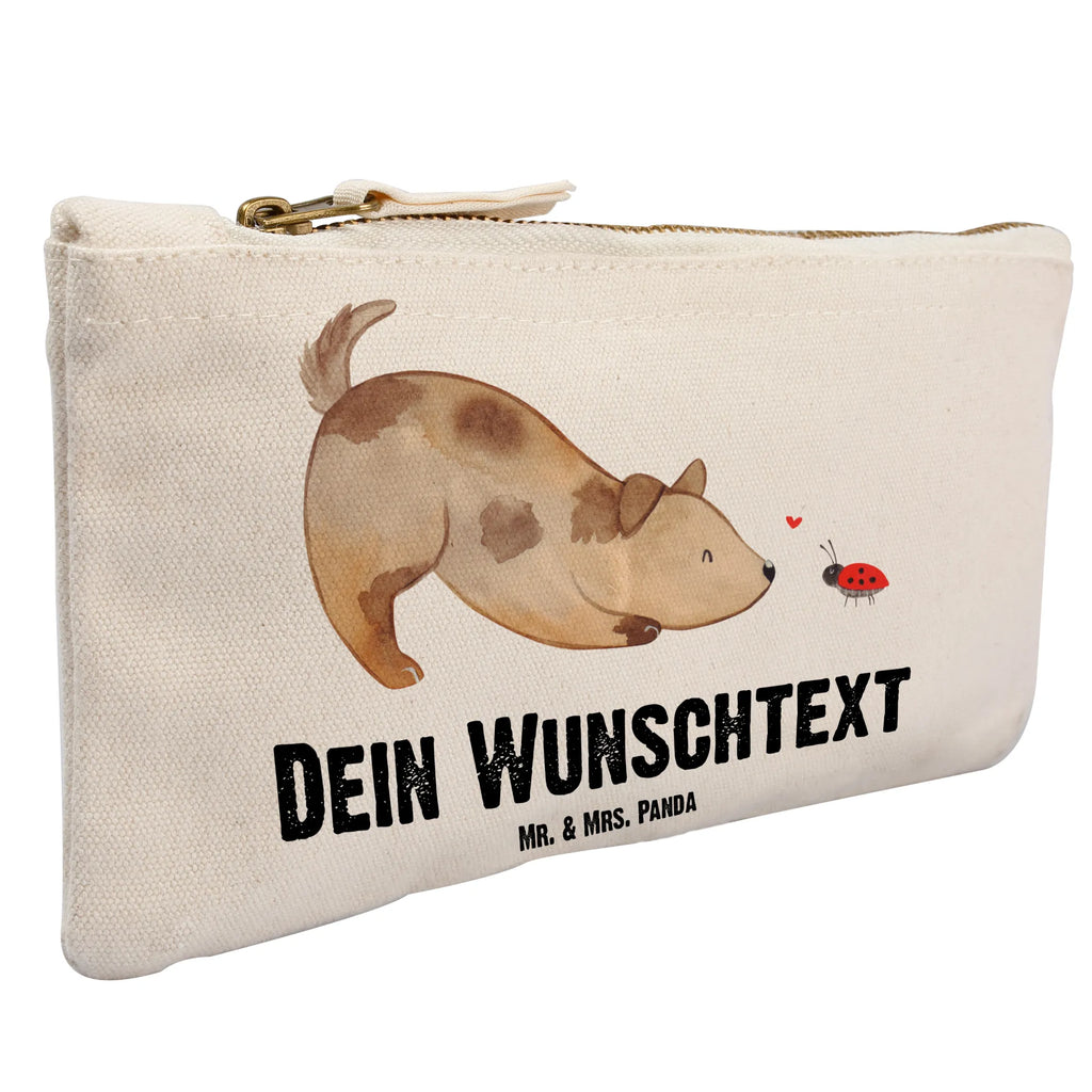 Personalisierte Schminktasche Hund Marienkäfer Personalisierte Schminktasche, Personalisierte Kosmetiktasche, Personalisierter Kosmetikbeutel, Personalisiertes Stiftemäppchen, Personalisiertes Etui, Personalisierte Federmappe, Personalisierte Makeup Bag, Personalisiertes Schminketui, Personalisiertes Kosmetiketui, Personalisiertes Schlamperetui, Schminktasche mit Namen, Kosmetiktasche mit Namen, Kosmetikbeutel mit Namen, Stiftemäppchen mit Namen, Etui mit Namen, Federmappe mit Namen, Makeup Bg mit Namen, Schminketui mit Namen, Kosmetiketui mit Namen, Schlamperetui mit Namen, Schminktasche personalisieren, Schminktasche bedrucken, Schminktasche selbst gestalten, Hund, Hundemotiv, Haustier, Hunderasse, Tierliebhaber, Hundebesitzer, Sprüche, Hunde, Hundespruch, Marienkäfer, Mischling, Mischlinghund