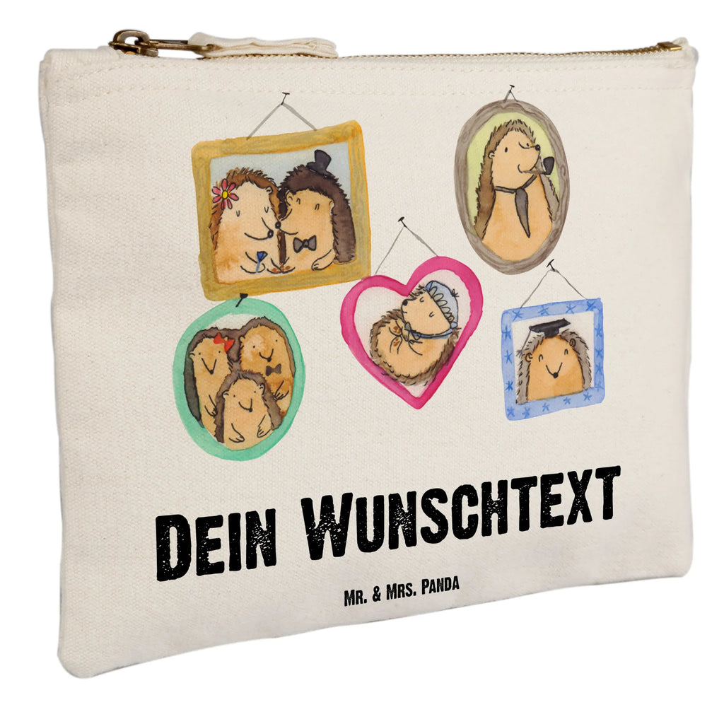 Personalisierte Schminktasche Igel Familie Personalisierte Schminktasche, Personalisierte Kosmetiktasche, Personalisierter Kosmetikbeutel, Personalisiertes Stiftemäppchen, Personalisiertes Etui, Personalisierte Federmappe, Personalisierte Makeup Bag, Personalisiertes Schminketui, Personalisiertes Kosmetiketui, Personalisiertes Schlamperetui, Schminktasche mit Namen, Kosmetiktasche mit Namen, Kosmetikbeutel mit Namen, Stiftemäppchen mit Namen, Etui mit Namen, Federmappe mit Namen, Makeup Bg mit Namen, Schminketui mit Namen, Kosmetiketui mit Namen, Schlamperetui mit Namen, Schminktasche personalisieren, Schminktasche bedrucken, Schminktasche selbst gestalten, Familie, Vatertag, Muttertag, Bruder, Schwester, Mama, Papa, Oma, Opa, Liebe, Igel, Bilder, Zusammenhalt, Glück