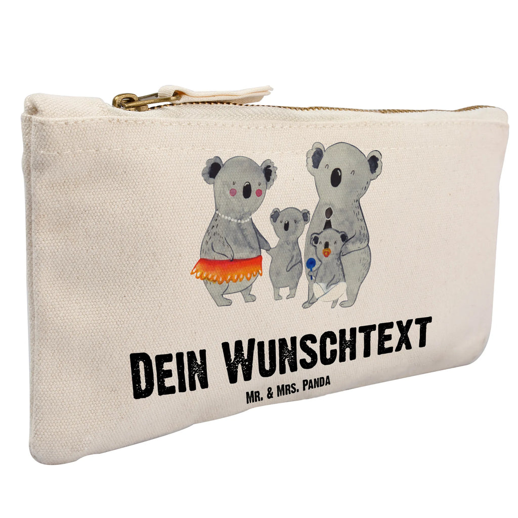 Personalisierte Schminktasche Koala Familie Personalisierte Schminktasche, Personalisierte Kosmetiktasche, Personalisierter Kosmetikbeutel, Personalisiertes Stiftemäppchen, Personalisiertes Etui, Personalisierte Federmappe, Personalisierte Makeup Bag, Personalisiertes Schminketui, Personalisiertes Kosmetiketui, Personalisiertes Schlamperetui, Schminktasche mit Namen, Kosmetiktasche mit Namen, Kosmetikbeutel mit Namen, Stiftemäppchen mit Namen, Etui mit Namen, Federmappe mit Namen, Makeup Bg mit Namen, Schminketui mit Namen, Kosmetiketui mit Namen, Schlamperetui mit Namen, Schminktasche personalisieren, Schminktasche bedrucken, Schminktasche selbst gestalten, Familie, Vatertag, Muttertag, Bruder, Schwester, Mama, Papa, Oma, Opa, Koala, Koalas, Family, Kinder, Geschwister, Familienleben