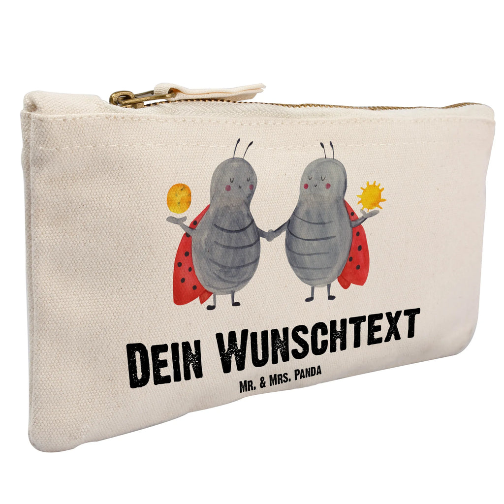 Personalisierte Schminktasche Sternzeichen Zwilling Personalisierte Schminktasche, Personalisierte Kosmetiktasche, Personalisierter Kosmetikbeutel, Personalisiertes Stiftemäppchen, Personalisiertes Etui, Personalisierte Federmappe, Personalisierte Makeup Bag, Personalisiertes Schminketui, Personalisiertes Kosmetiketui, Personalisiertes Schlamperetui, Schminktasche mit Namen, Kosmetiktasche mit Namen, Kosmetikbeutel mit Namen, Stiftemäppchen mit Namen, Etui mit Namen, Federmappe mit Namen, Makeup Bg mit Namen, Schminketui mit Namen, Kosmetiketui mit Namen, Schlamperetui mit Namen, Schminktasche personalisieren, Schminktasche bedrucken, Schminktasche selbst gestalten, Tierkreiszeichen, Sternzeichen, Horoskop, Astrologie, Aszendent, Zwillinge, Zwilling Geschenk, Zwilling Sternzeichen, Geburtstag Mai, Geschenk Mai, Geschenk Juni, Marienkäfer, Glückskäfer, Zwillingsbruder, Zwillingsschwester