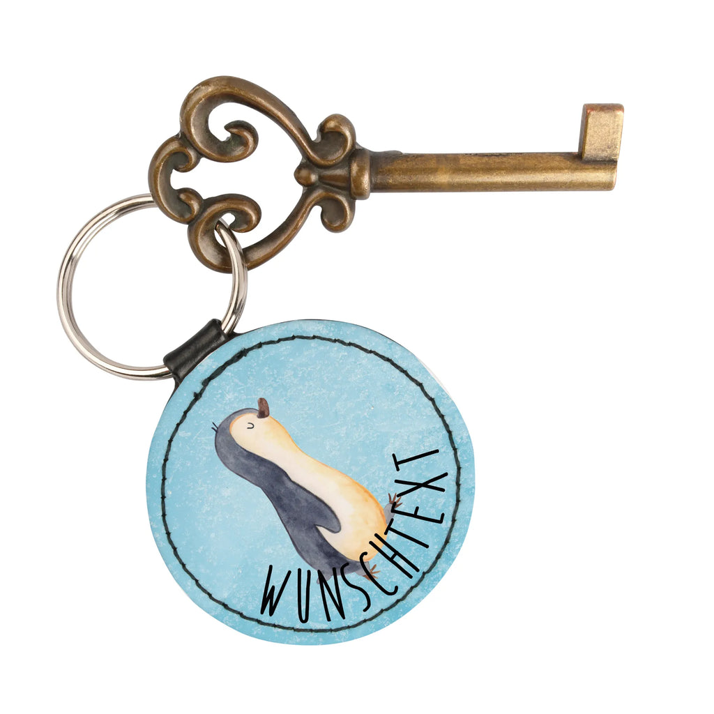 Personalisierter Schlüsselanhänger Pinguin marschierend Personalisierter Schlüsselanhänger, Personalisierter Anhänger, Personalisierter Taschenanhänger, Personalisierter Glücksbringer, Personalisierter Schutzengel, Schlüsselanhänger mit Namen, Anhänger mit Namen, Glücksbringer mit Namen, Schlüsselanhänger Wunschtext, Schlüsselanhänger selbst gestalten, Pinguin, Pinguine, Frühaufsteher, Langschläfer, Bruder, Schwester, Familie