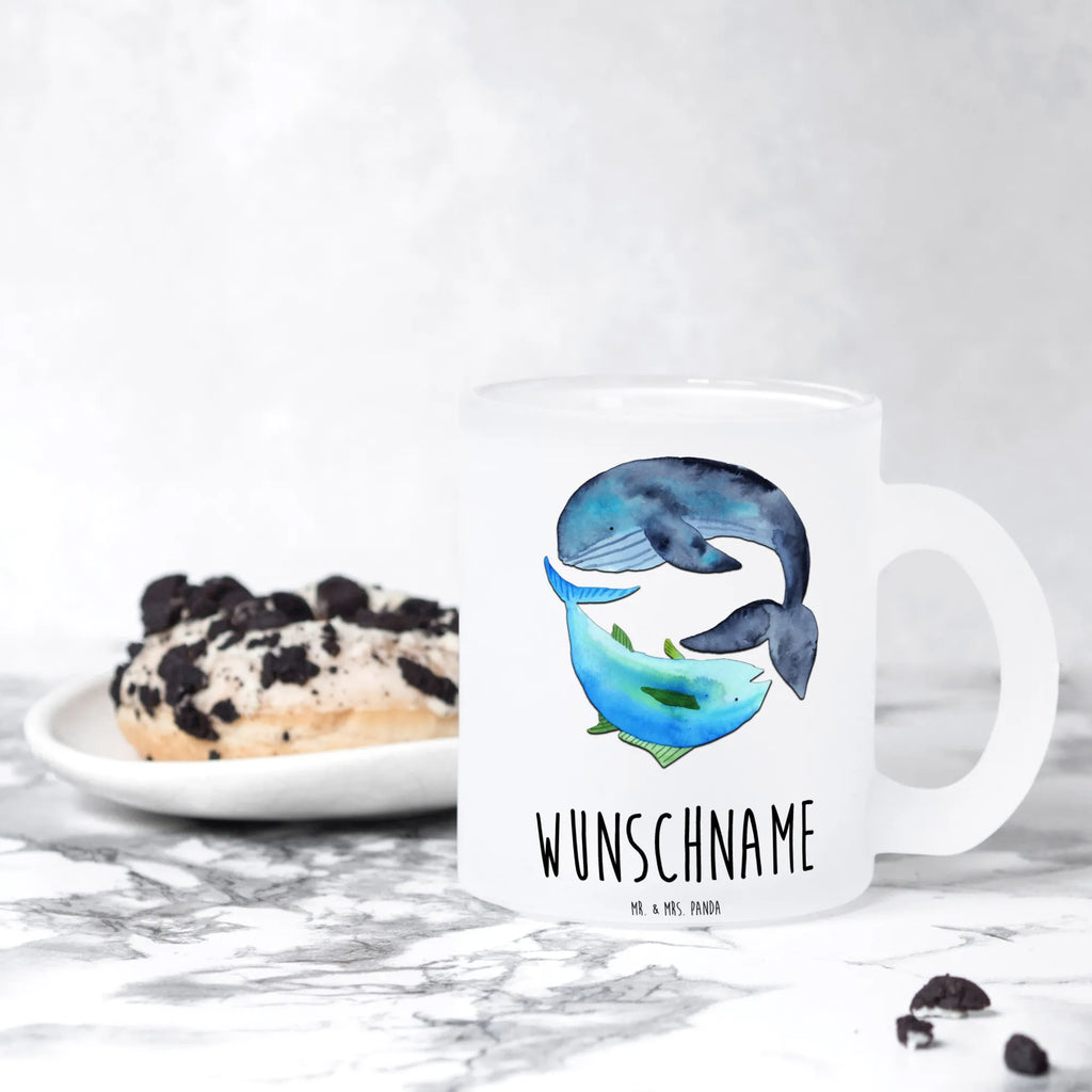 Personalisierte Teetasse Walfisch & Thunfisch Personalisierte Teetasse, Personalisiertes Teeglas, Personalisierter Teebecher, Personalisierte Glas Teetasse, Personalisierte Teetasse aus Glas, Teetasse mit Namen, Teeglas mit Namen, Teebecher mit Namen, Glas Teetasse mit Namen, Teetasse aus Glas mit Namen, Teetasse Wunschname, Teetasse selbst gestalten., Tiermotive, Gute Laune, lustige Sprüche, Tiere, Wal, Wahl, Tunfisch, Wortwitz lustig, Spruch lustig, Flachwitz, Witz, Spruch des Tages, Flachwitz Geschenk