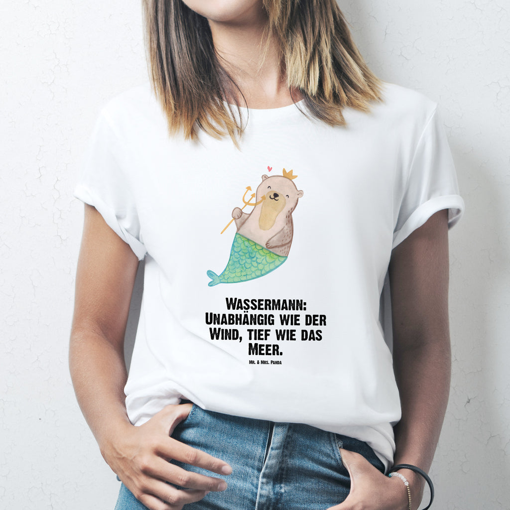 T-Shirt Standard Wassermann Astrologie T-Shirt, Shirt, Tshirt, Lustiges T-Shirt, T-Shirt mit Spruch, Party, Junggesellenabschied, Jubiläum, Geburstag, Herrn, Damen, Männer, Frauen, Schlafshirt, Nachthemd, Sprüche, Tierkreiszeichen, Sternzeichen, Horoskop, Astrologie, Aszendent, Wassermann, Geburtstagsgeschenk, Geschenk