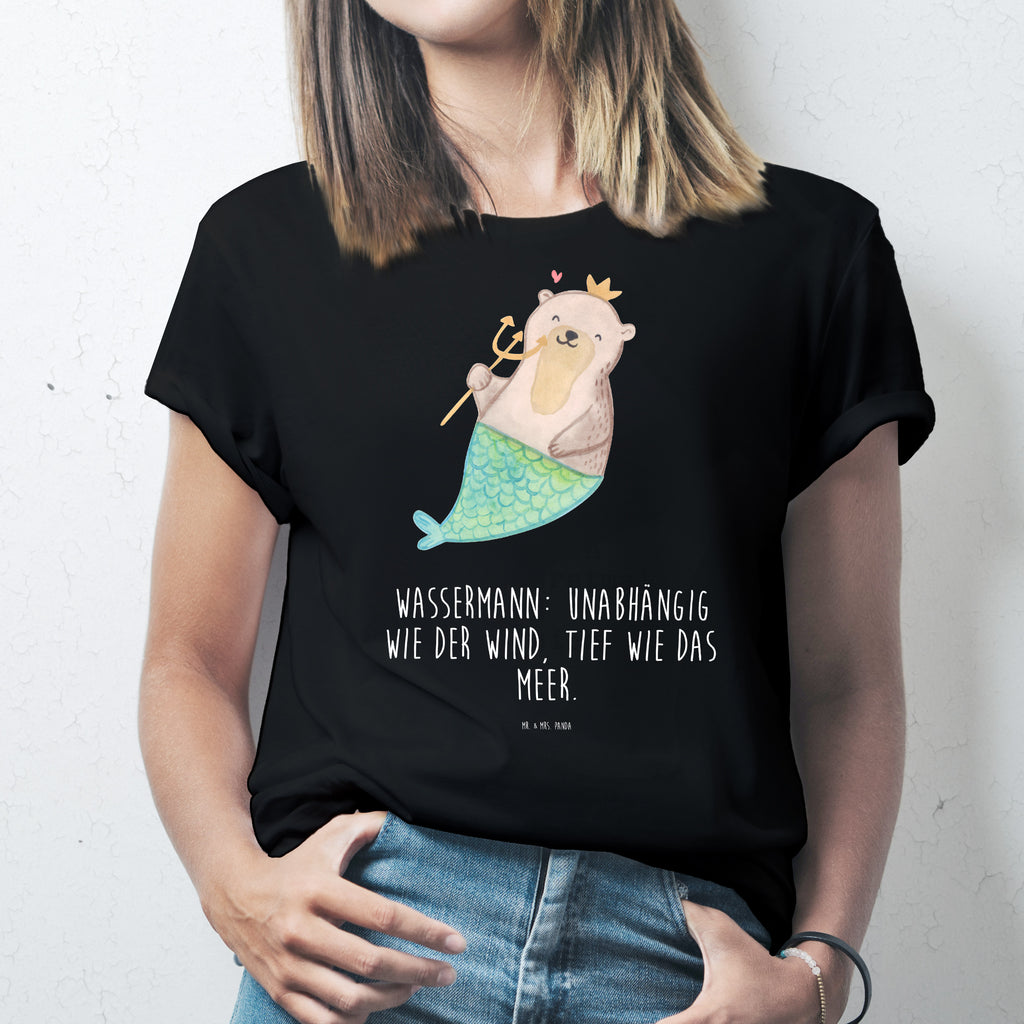 T-Shirt Standard Wassermann Astrologie T-Shirt, Shirt, Tshirt, Lustiges T-Shirt, T-Shirt mit Spruch, Party, Junggesellenabschied, Jubiläum, Geburstag, Herrn, Damen, Männer, Frauen, Schlafshirt, Nachthemd, Sprüche, Tierkreiszeichen, Sternzeichen, Horoskop, Astrologie, Aszendent, Wassermann, Geburtstagsgeschenk, Geschenk