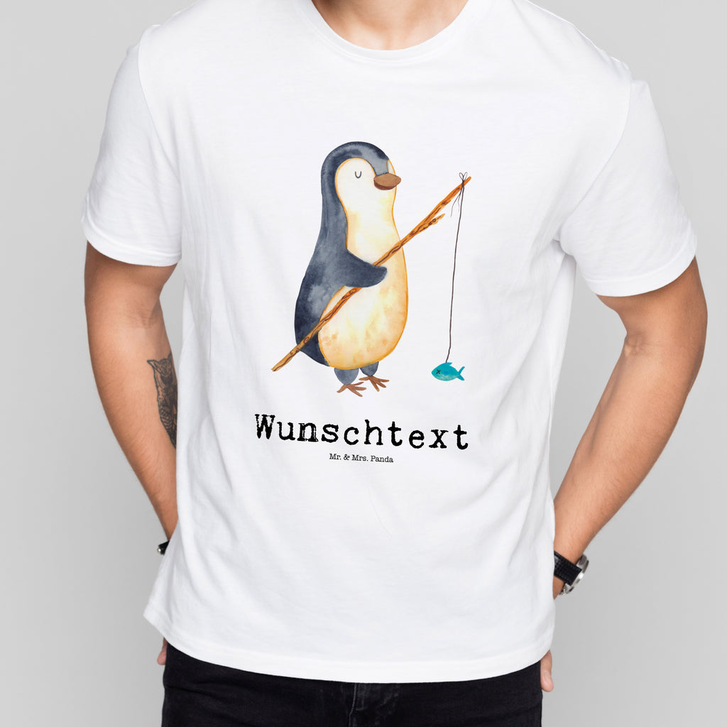 Personalisiertes T-Shirt Pinguin Angler T-Shirt Personalisiert, T-Shirt mit Namen, T-Shirt mit Aufruck, Männer, Frauen, Wunschtext, Bedrucken, Pinguin, Pinguine, Angeln, Angler, Tagträume, Hobby, Plan, Planer, Tagesplan, Neustart, Motivation, Geschenk, Freundinnen, Geschenkidee, Urlaub, Wochenende