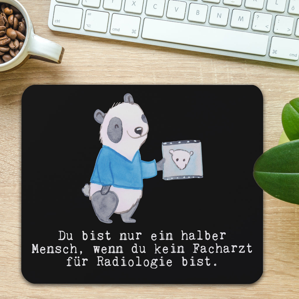 Mauspad Facharzt für Radiologie mit Herz Mousepad, Computer zubehör, Büroausstattung, PC Zubehör, Arbeitszimmer, Mauspad, Einzigartiges Mauspad, Designer Mauspad, Mausunterlage, Mauspad Büro, Beruf, Ausbildung, Jubiläum, Abschied, Rente, Kollege, Kollegin, Geschenk, Schenken, Arbeitskollege, Mitarbeiter, Firma, Danke, Dankeschön