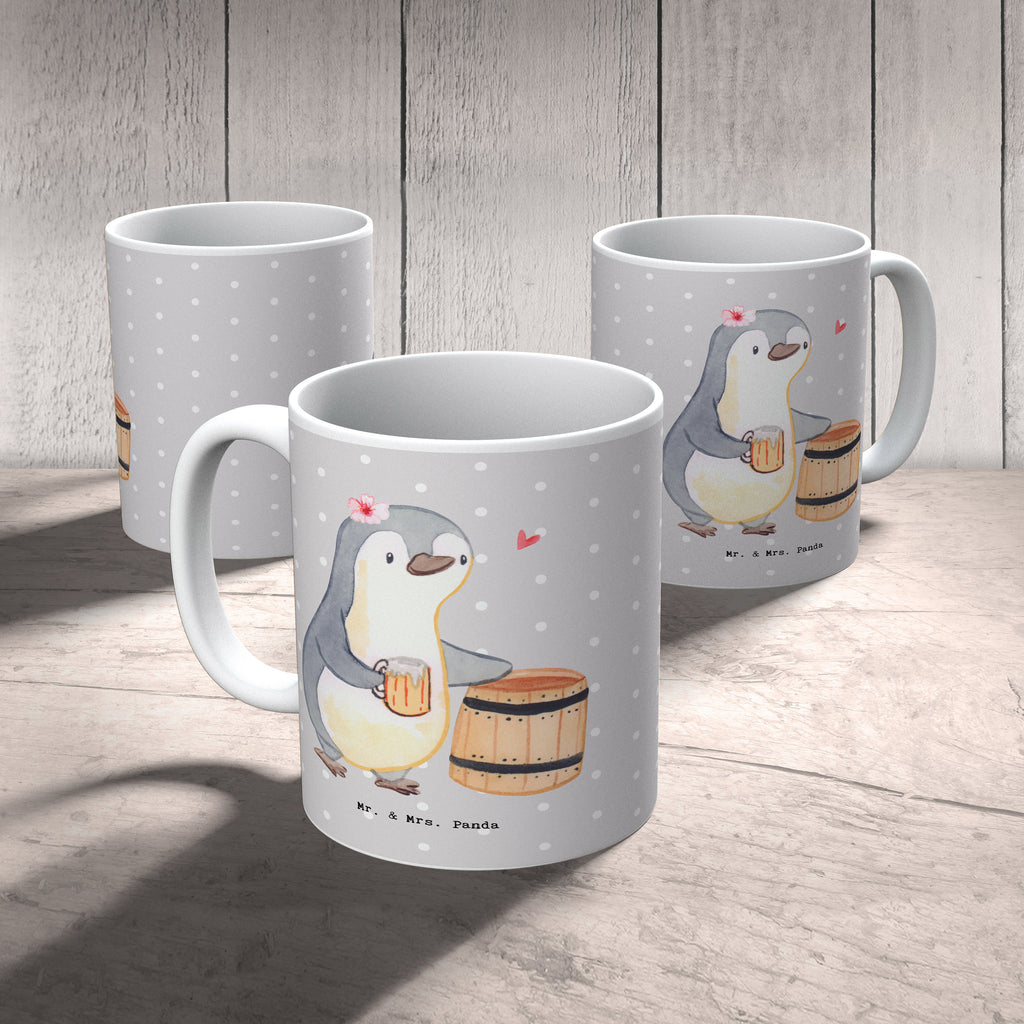 Tasse Bierbrauerin mit Herz Tasse, Kaffeetasse, Teetasse, Becher, Kaffeebecher, Teebecher, Keramiktasse, Porzellantasse, Büro Tasse, Geschenk Tasse, Tasse Sprüche, Tasse Motive, Kaffeetassen, Tasse bedrucken, Designer Tasse, Cappuccino Tassen, Schöne Teetassen, Beruf, Ausbildung, Jubiläum, Abschied, Rente, Kollege, Kollegin, Geschenk, Schenken, Arbeitskollege, Mitarbeiter, Firma, Danke, Dankeschön, Bierbrauerin, Biertrinkerin, Bierkennerin, Biergeschenk, Hobbybrauen, Heimbrauen, Selbstbrauen, Bierliebe, Bierfass