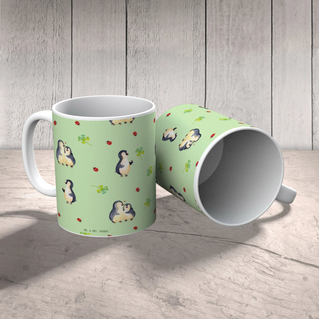 Tasse Pinguin Marienkäfer Muster Tasse, Kaffeetasse, Teetasse, Becher, Kaffeebecher, Teebecher, Keramiktasse, Porzellantasse, Büro Tasse, Geschenk Tasse, Tasse Sprüche, Tasse Motive, Kaffeetassen, Tasse bedrucken, Designer Tasse, Cappuccino Tassen, Schöne Teetassen, Pinguin, Pinguine, Marienkäfer, Liebe, Wunder, Glück, Freude, Lebensfreude