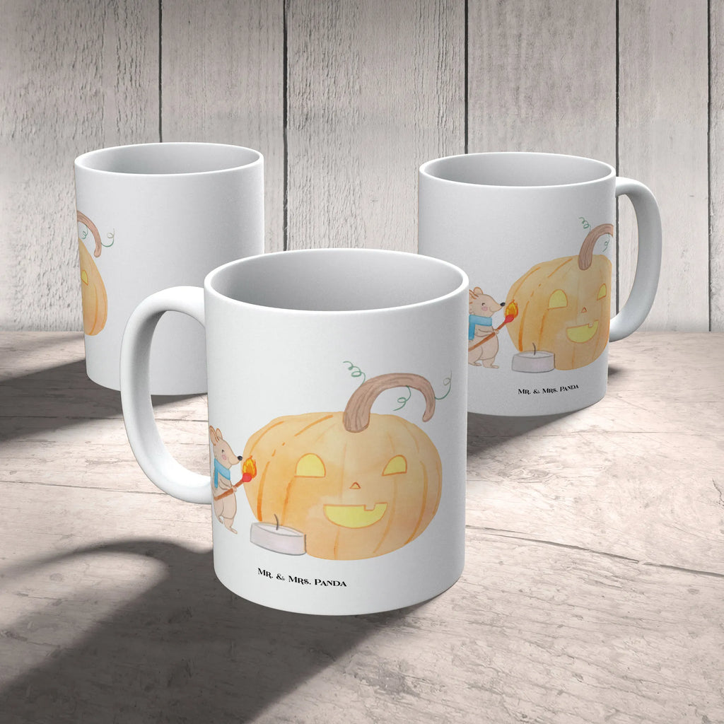 Tasse Kürbis Maus Tasse, Kaffeetasse, Teetasse, Becher, Kaffeebecher, Teebecher, Keramiktasse, Porzellantasse, Büro Tasse, Geschenk Tasse, Tasse Sprüche, Tasse Motive, Kaffeetassen, Tasse bedrucken, Designer Tasse, Cappuccino Tassen, Schöne Teetassen, Halloween, Deko, Martinssingen, Dekoration, Geschenke, Schenken, Halloween Deko, Trick or Treat, Süßes sonst gibt's saures, Maus, Kürbis, Kerzen