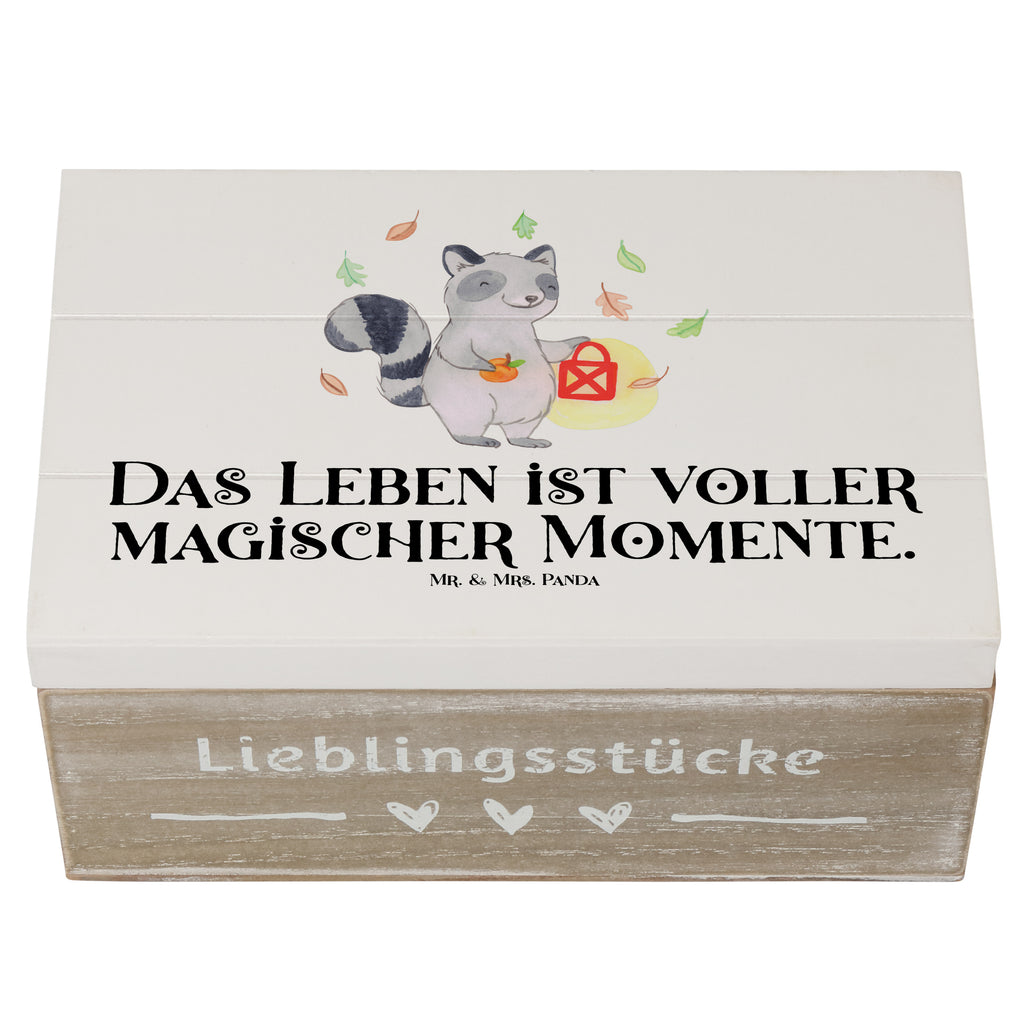 Holzkiste Waschbär Laterne Holzkiste, Kiste, Schatzkiste, Truhe, Schatulle, XXL, Erinnerungsbox, Erinnerungskiste, Dekokiste, Aufbewahrungsbox, Geschenkbox, Geschenkdose, Halloween, Deko, Martinssingen, Dekoration, Geschenke, Schenken, Halloween Deko, Trick or Treat, Süßes sonst gibt's saures, Waschbär, Laterne, Herbst