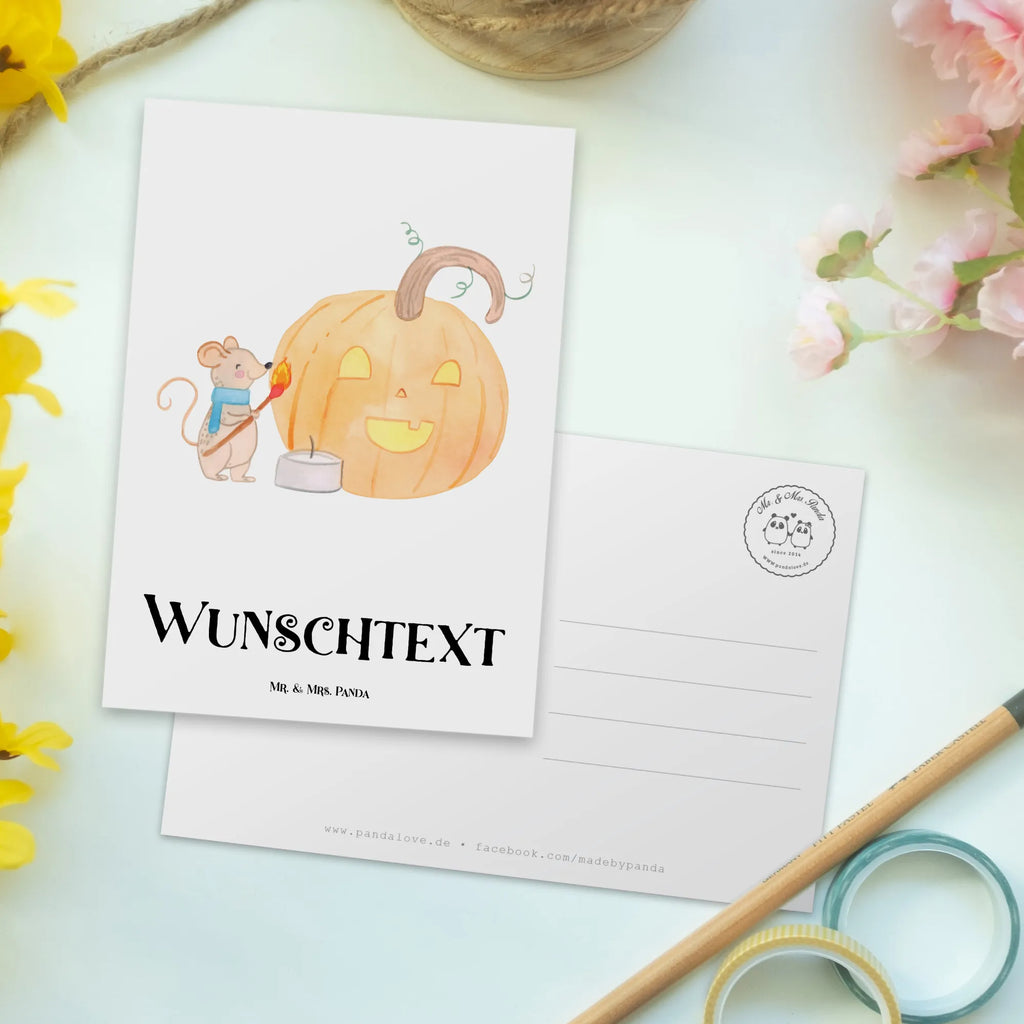 Personalisierte Postkarte Kürbis Maus Postkarte mit Namen, Postkarte bedrucken, Postkarte mit Wunschtext, Postkarte personalisierbar, Geschenkkarte mit Namen, Grußkarte mit Namen, Karte mit Namen, Einladung mit Namen, Ansichtskarte mit Namen, Geschenkkarte mit Wunschtext, Grußkarte mit Wunschtext, Karte mit Wunschtext, Einladung mit Wunschtext, Ansichtskarte mit Wunschtext, Halloween, Deko, Martinssingen, Dekoration, Geschenke, Schenken, Halloween Deko, Trick or Treat, Süßes sonst gibt's saures, Maus, Kürbis, Kerzen