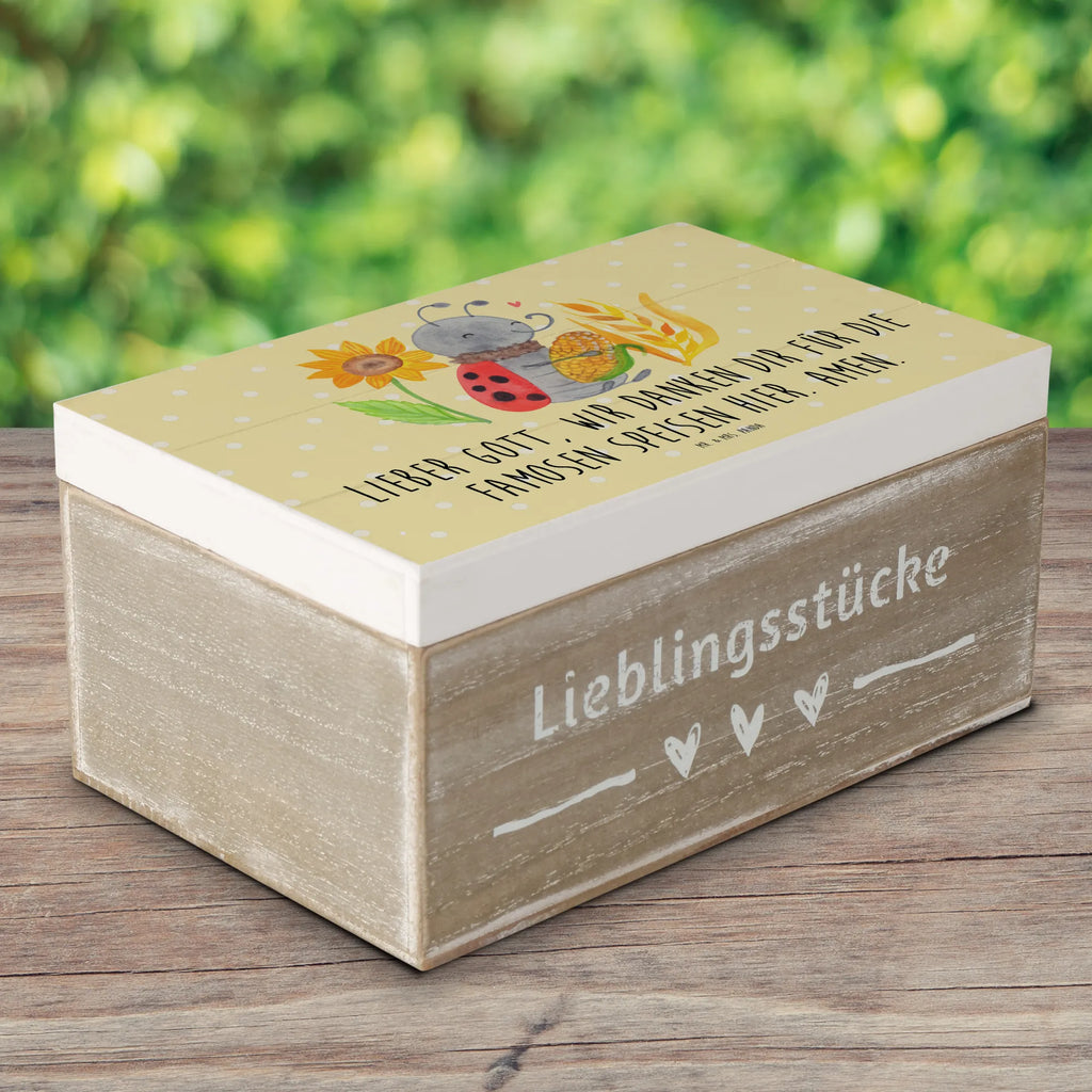 Holzkiste Erntedank Smörle Holzkiste, Kiste, Schatzkiste, Truhe, Schatulle, XXL, Erinnerungsbox, Erinnerungskiste, Dekokiste, Aufbewahrungsbox, Geschenkbox, Geschenkdose, Erntedank, Erntedankfest, Erntedank Kindergarten, Erntedankspruch, Erntedank Sprüche, Erntedankfest deko, Erntedank Deko, Erntedank mit Kindern, Thanksgiving, Erntedank Spruchbild, Sonnenblumen, Maiskolben