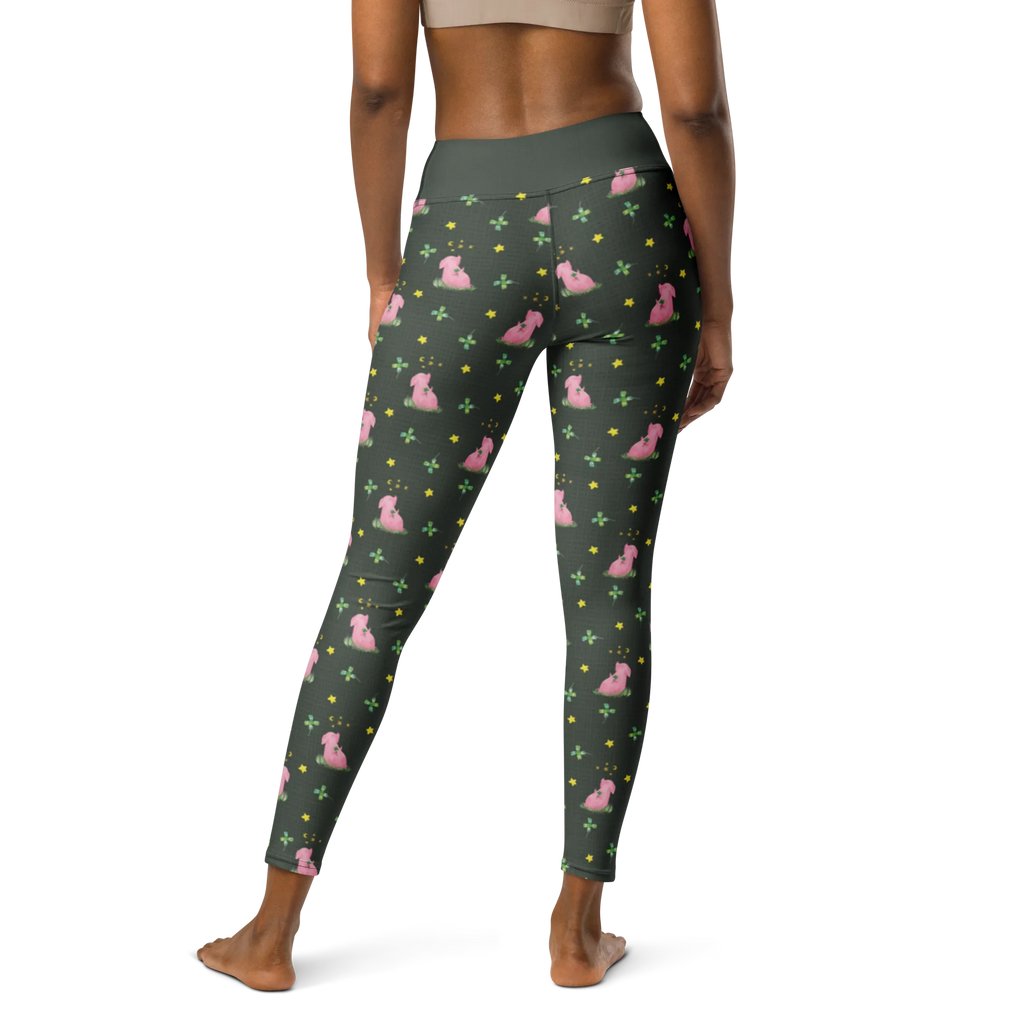 Yogahose Schwein Glück Muster Yogapants, Yogaleggings, Yogaleggins, Yogahose Damen, Yogahose, Frauen, Yogahose Mädchen, Yogahose Kinder, Yogahose Herren, Yogahose Männer, Tiermotive, Gute Laune, lustige Sprüche, Tiere, Glücksschwein. Glück, Schwein, Schweinchen, Sterne, Sernchen, Ziele, Träume, Motivation, Glücksbringer