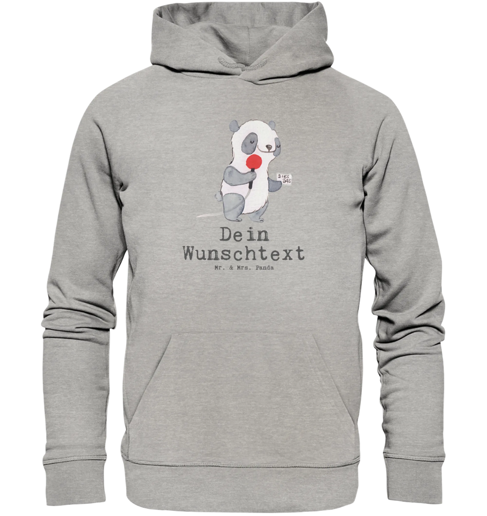 Personalisierter Hoodie Reporter mit Herz Personalisierter Hoodie, Namens-Hoodie, Wunschtext-Hoodie, Text-Hoodie, Hoodie mit Spruch, Hoodie mit Logo, Hoodie mit Bild, Hoodie mit Foto, Hoodie mit Design, Hoodie mit Aufdruck, Kapuzenpullover mit Wunschtext, Kapuzenpullover mit Wunschname, Kapuzenpullover mit Namen, Kapuzenpullover personalisiert, Unisex Hoodie personalisiert, Hoodie Männer personalisiert, Hoodie Frauen personalisiert, Kapuzenpullover Männer personalisiert, Kapuzenpullover Frauen personalisiert, Oberteil personalisiert, Beruf, Ausbildung, Jubiläum, Abschied, Rente, Kollege, Kollegin, Geschenk, Schenken, Arbeitskollege, Mitarbeiter, Firma, Danke, Dankeschön