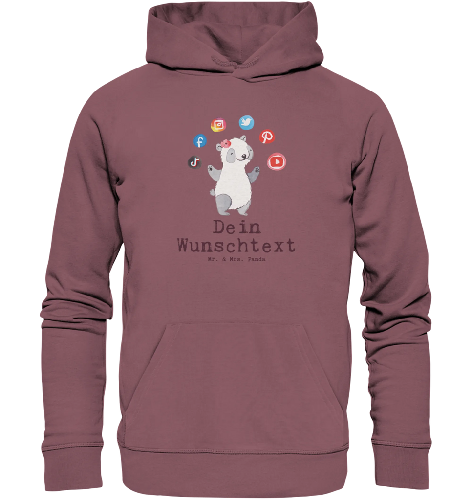 Personalisierter Hoodie Social Media Managerin mit Herz Personalisierter Hoodie, Namens-Hoodie, Wunschtext-Hoodie, Text-Hoodie, Hoodie mit Spruch, Hoodie mit Logo, Hoodie mit Bild, Hoodie mit Foto, Hoodie mit Design, Hoodie mit Aufdruck, Kapuzenpullover mit Wunschtext, Kapuzenpullover mit Wunschname, Kapuzenpullover mit Namen, Kapuzenpullover personalisiert, Unisex Hoodie personalisiert, Hoodie Männer personalisiert, Hoodie Frauen personalisiert, Kapuzenpullover Männer personalisiert, Kapuzenpullover Frauen personalisiert, Oberteil personalisiert, Beruf, Ausbildung, Jubiläum, Abschied, Rente, Kollege, Kollegin, Geschenk, Schenken, Arbeitskollege, Mitarbeiter, Firma, Danke, Dankeschön