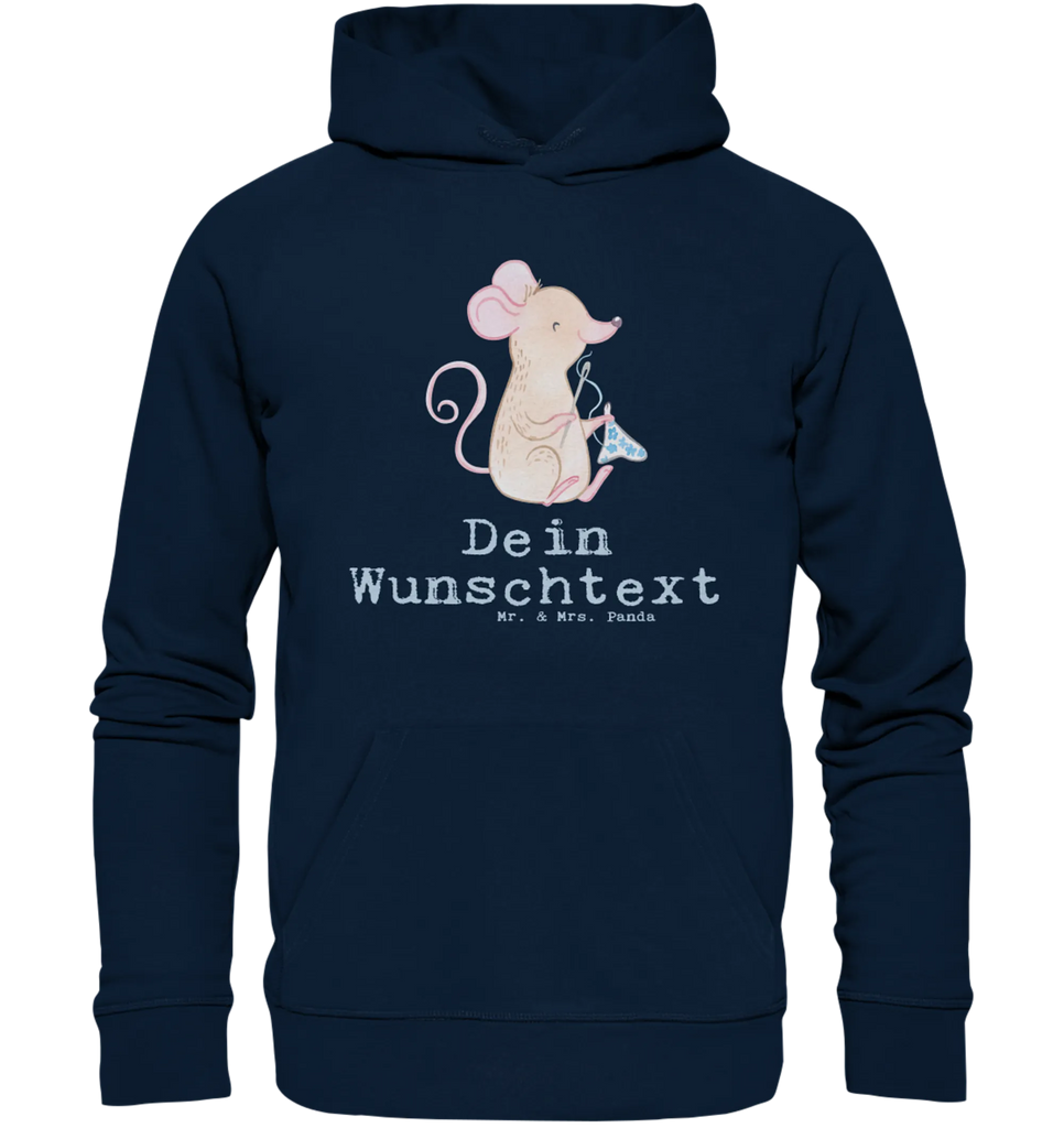 Personalisierter Hoodie Maus Nähen Personalisierter Hoodie, Namens-Hoodie, Wunschtext-Hoodie, Text-Hoodie, Hoodie mit Spruch, Hoodie mit Logo, Hoodie mit Bild, Hoodie mit Foto, Hoodie mit Design, Hoodie mit Aufdruck, Kapuzenpullover mit Wunschtext, Kapuzenpullover mit Wunschname, Kapuzenpullover mit Namen, Kapuzenpullover personalisiert, Unisex Hoodie personalisiert, Hoodie Männer personalisiert, Hoodie Frauen personalisiert, Kapuzenpullover Männer personalisiert, Kapuzenpullover Frauen personalisiert, Oberteil personalisiert, Geschenk, Sport, Sportart, Hobby, Schenken, Danke, Dankeschön, Auszeichnung, Gewinn, Sportler, Nähen, kreatives Hobby, Nähkurs, Nähmaschine, DIY