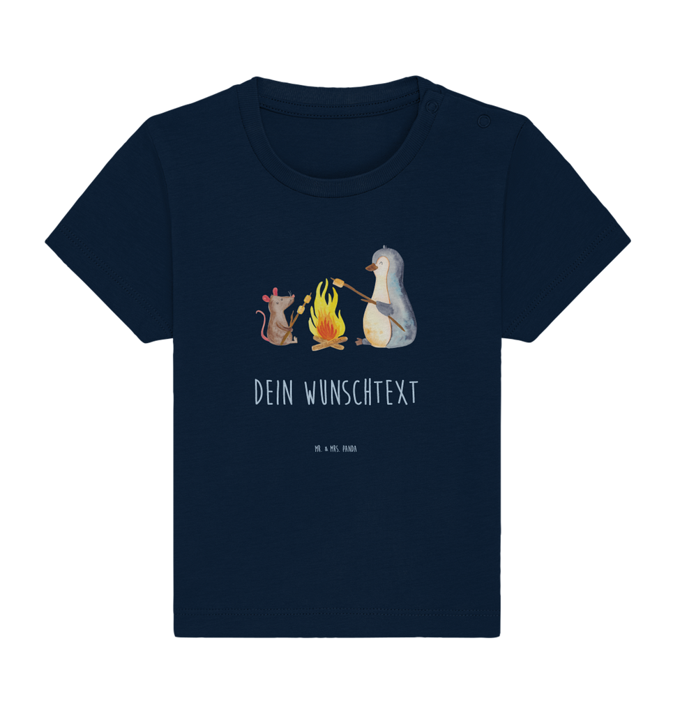 Personalisiertes Baby Shirt Pinguin Lagerfeuer Personalisiertes Baby T-Shirt, Personalisiertes Jungen Baby T-Shirt, Personalisiertes Mädchen Baby T-Shirt, Personalisiertes Shirt, Pinguin, Maus, Pinguine, Lagerfeuer, Leben, Arbeit, Job, Motivation, Büro, Büroalltag, Lebensspruch, Lebensmotivation, Neustart, Liebe, grillen, Feuer, Marshmallows