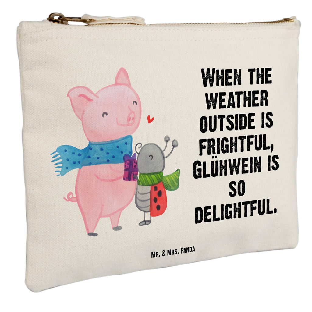 Schminktasche Glühschwein Smörle Schminktasche, Kosmetiktasche, Kosmetikbeutel, Stiftemäppchen, Etui, Federmappe, Makeup, XXL, Schminketui, Kosmetiketui, Schlamperetui, Winter, Weihnachten, Weihnachtsdeko, Nikolaus, Advent, Heiligabend, Wintermotiv, Handgezeichnetes Glühschwein, Kreatives Glühschwein Design, Winterlicher Glühwein Spruch, Glühwein Liebhaber Geschenk, Herzliches Marienkäfer Motiv, Marienkäfer in Winterkleidung, Glühwein ist köstlich Spruch, Smörle der stolze Marienkäfer, Süßer Marienkäfer gibt Geschenk, Romantische Geschenkidee Glühwein