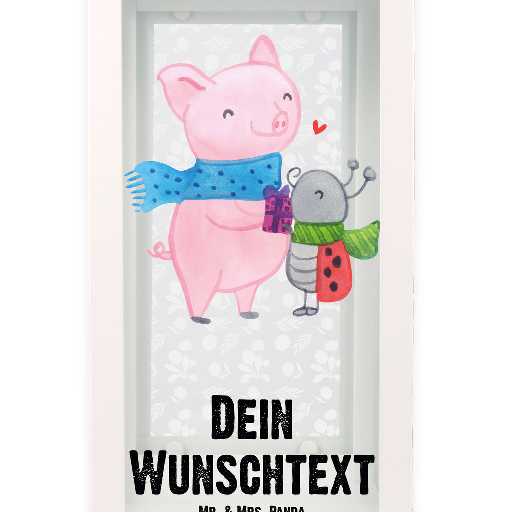 Personalisierte Deko Laterne Glühschwein Smörle Gartenlampe, Gartenleuchte, Gartendekoration, Gartenlicht, Laterne kleine Laternen, XXL Laternen, Laterne groß, Winter, Weihnachten, Weihnachtsdeko, Nikolaus, Advent, Heiligabend, Wintermotiv, Handgezeichnetes Glühschwein, Kreatives Glühschwein Design, Winterlicher Glühwein Spruch, Glühwein Liebhaber Geschenk, Herzliches Marienkäfer Motiv, Marienkäfer in Winterkleidung, Glühwein ist köstlich Spruch, Smörle der stolze Marienkäfer, Süßer Marienkäfer gibt Geschenk, Romantische Geschenkidee Glühwein