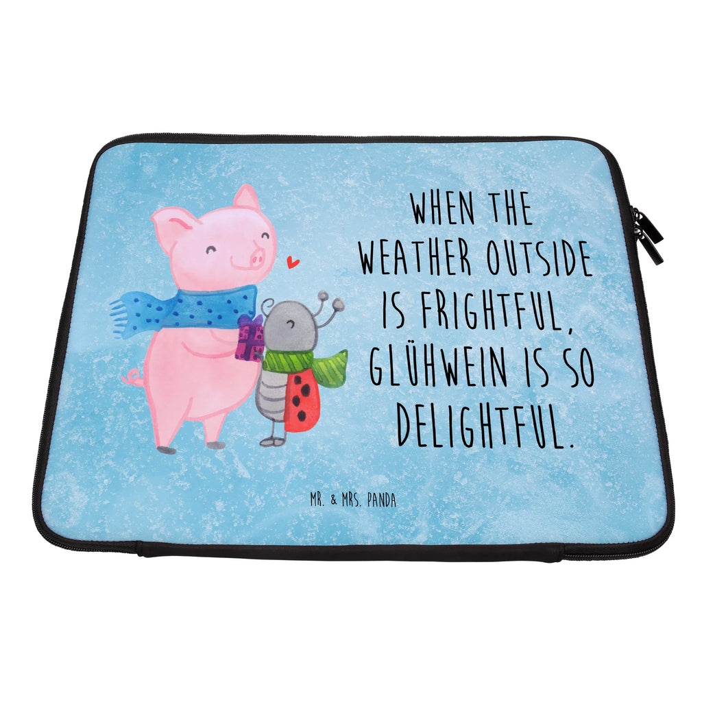 Notebook Tasche Glühschwein Smörle Notebook Tasche, Laptop, Computertasche, Tasche, Notebook-Tasche, Notebook-Reisehülle, Notebook Schutz, Winter, Weihnachten, Weihnachtsdeko, Nikolaus, Advent, Heiligabend, Wintermotiv, Handgezeichnetes Glühschwein, Kreatives Glühschwein Design, Winterlicher Glühwein Spruch, Glühwein Liebhaber Geschenk, Herzliches Marienkäfer Motiv, Marienkäfer in Winterkleidung, Glühwein ist köstlich Spruch, Smörle der stolze Marienkäfer, Süßer Marienkäfer gibt Geschenk, Romantische Geschenkidee Glühwein