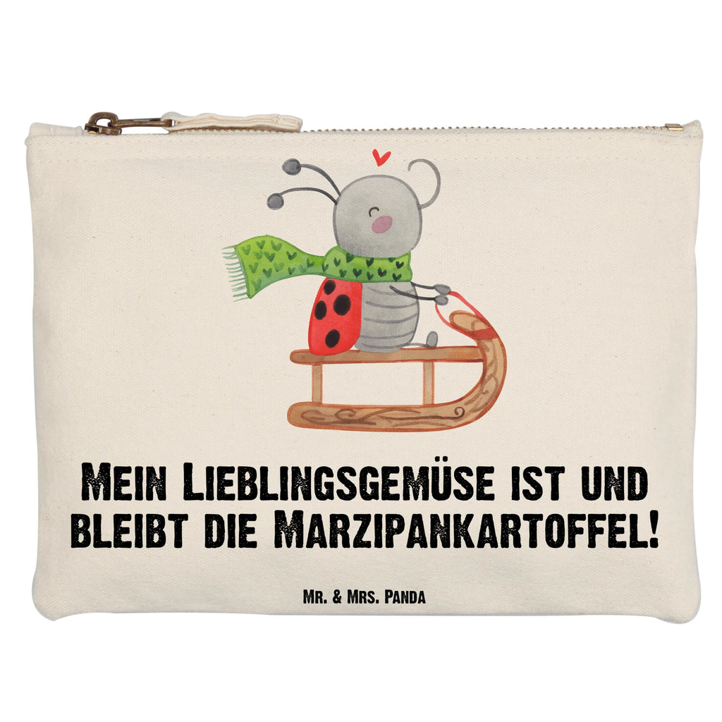 Schminktasche Smörle Rodeln Schminktasche, Kosmetiktasche, Kosmetikbeutel, Stiftemäppchen, Etui, Federmappe, Makeup, XXL, Schminketui, Kosmetiketui, Schlamperetui, Winter, Weihnachten, Weihnachtsdeko, Nikolaus, Advent, Heiligabend, Wintermotiv, Schlittenfahren, Smörle, Marzipan