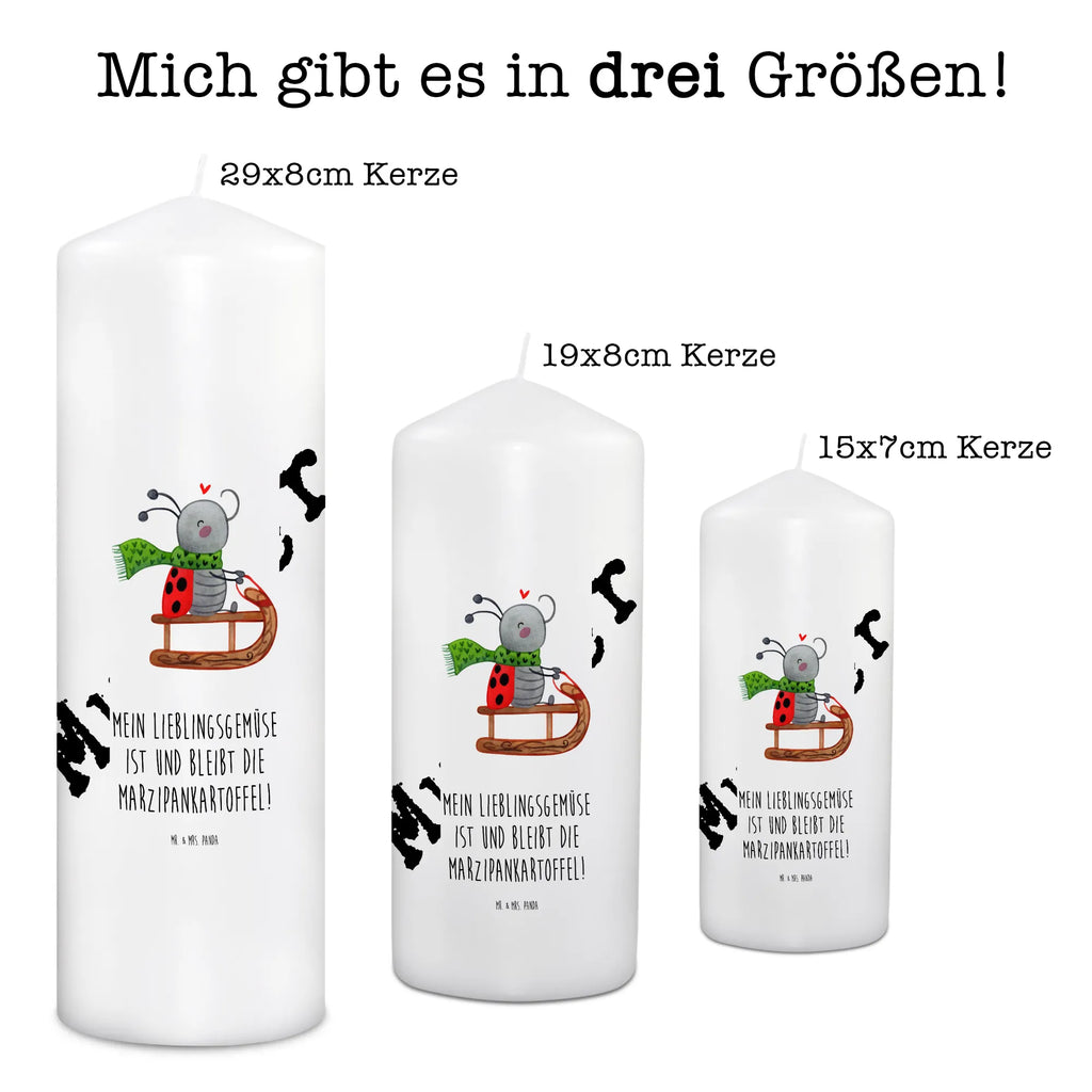 Kerze Smörle Rodeln Kerze, Taufkerze, Kommunionskerze, Geburtstagskerze, Geschenk Kerze, Taufgeschenk Kerze, Kerze mit Druck, Besondere Kerze, Geschenkidee Kerze, Kerze für Kommunion, Geburtstag Kerze, Kommunion Kerze, Winter, Weihnachten, Weihnachtsdeko, Nikolaus, Advent, Heiligabend, Wintermotiv, Schlittenfahren, Smörle, Marzipan