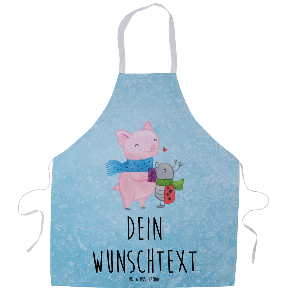 Personalisierte Kochschürze Glühschwein Smörle Personalisierte Kochschürze, Personalisierte Schürze, Personalisierte Backschürze, Personalisierte Küchenschürze, Personalisierte Grillschürze, Personalisierte Latzschürze, Kochschürze mit Namen, Schürze mit Namen, Backschürze mit Namen, Küchenschürze mit Namen, Grillschürze mit Namen, Latzschürze mit Namen, Schürze bedrucken, Kochschürze personalisiert, Kochschürze personalisieren, Personalisierte Kochschürzen, Schürze personalisiert, Grillschürze personalisieren, Schürze personalisieren, Grillschürze personalisiert, Kochschürze bedrucken, Kochschürze selbst gestalten, Schürze selbst gestalten, Grillschürze bedrucken, Winter, Weihnachten, Weihnachtsdeko, Nikolaus, Advent, Heiligabend, Wintermotiv, Handgezeichnetes Glühschwein, Kreatives Glühschwein Design, Winterlicher Glühwein Spruch, Glühwein Liebhaber Geschenk, Herzliches Marienkäfer Motiv, Marienkäfer in Winterkleidung, Glühwein ist köstlich Spruch, Smörle der stolze Marienkäfer, Süßer Marienkäfer gibt Geschenk, Romantische Geschenkidee Glühwein