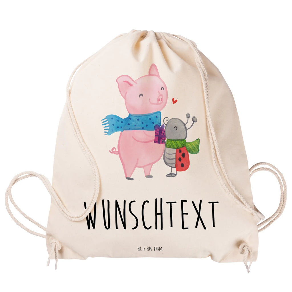 Personalisierter Sportbeutel Glühschwein Smörle Personalisierter Sportbeutel, Personalisierter Beutel, Personalisierte Sporttasche, Personalisierter Tasche, Personalisierter Stoffbeutel, Personalisierter Sportbeutel Kinder, Sportbeutel mit Namen, Turnbeutel mit Namen, Beutel mit Namen, Sporttasche mit Namen, Tasche mit Namen, Stoffbeutel mit Namen, Sportbeutel Kinder mit Namen, Wunschtext, Wunschnamen, Personalisierbar, Personalisierung, Winter, Weihnachten, Weihnachtsdeko, Nikolaus, Advent, Heiligabend, Wintermotiv, Handgezeichnetes Glühschwein, Kreatives Glühschwein Design, Winterlicher Glühwein Spruch, Glühwein Liebhaber Geschenk, Herzliches Marienkäfer Motiv, Marienkäfer in Winterkleidung, Glühwein ist köstlich Spruch, Smörle der stolze Marienkäfer, Süßer Marienkäfer gibt Geschenk, Romantische Geschenkidee Glühwein