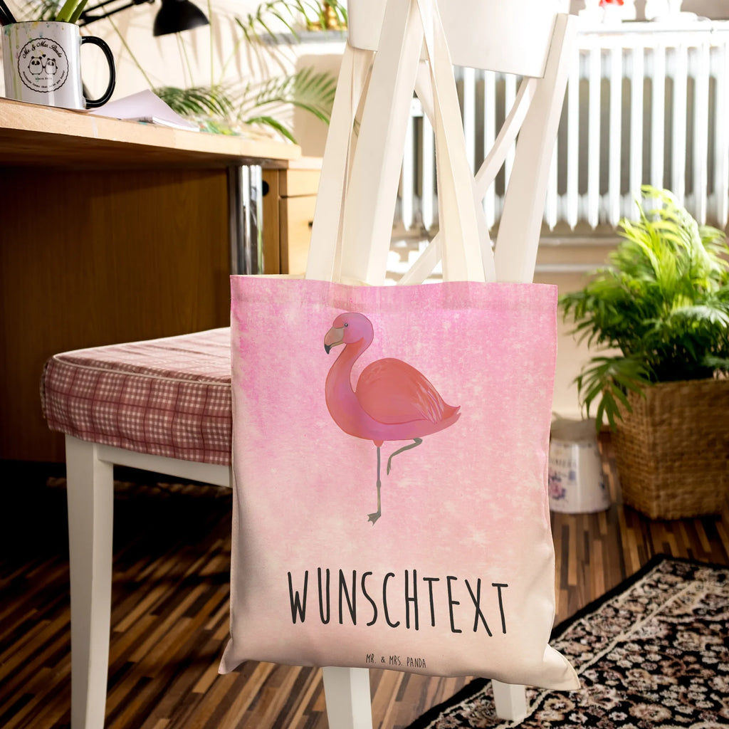 Personalisierte Einkaufstasche Flamingo classic Personalisierte Tragetasche, Personalisierte Tasche, Personalisierter Beutel, Personalisierte Stofftasche, Personalisierte Baumwolltasche, Personalisierte Umhängetasche, Personalisierter Shopper, Personalisierte Einkaufstasche, Personalisierte Beuteltasche, Tragetasche mit Namen, Tasche mit Namen, Beutel mit Namen, Stofftasche mit Namen, Baumwolltasche mit Namen, Umhängetasche mit Namen, Shopper mit Namen, Einkaufstasche mit Namen, Beuteltasche, Wunschtext, Wunschnamen, Personalisierbar, Personalisierung, Flamingo, Einzigartig, Selbstliebe, Stolz, ich, für mich, Spruch, Freundin, Freundinnen, Außenseiter, Sohn, Tochter, Geschwister