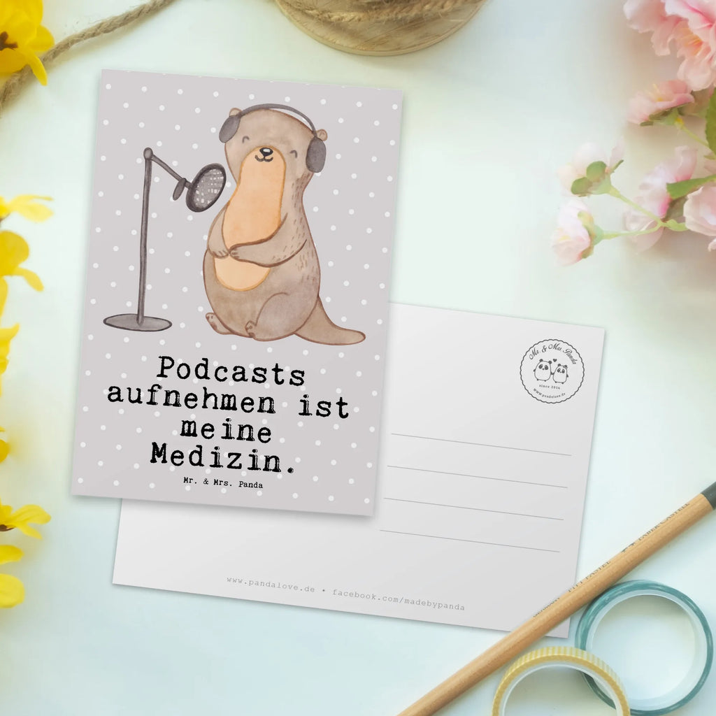 Postkarte Otter Podcast aufnehmen Postkarte, Karte, Geschenkkarte, Grußkarte, Einladung, Ansichtskarte, Geburtstagskarte, Einladungskarte, Dankeskarte, Ansichtskarten, Einladung Geburtstag, Einladungskarten Geburtstag, Geschenk, Sport, Sportart, Hobby, Schenken, Danke, Dankeschön, Auszeichnung, Gewinn, Sportler, Podcast aufnehmen, Podcast produzieren, Podcasterin, Podcaster