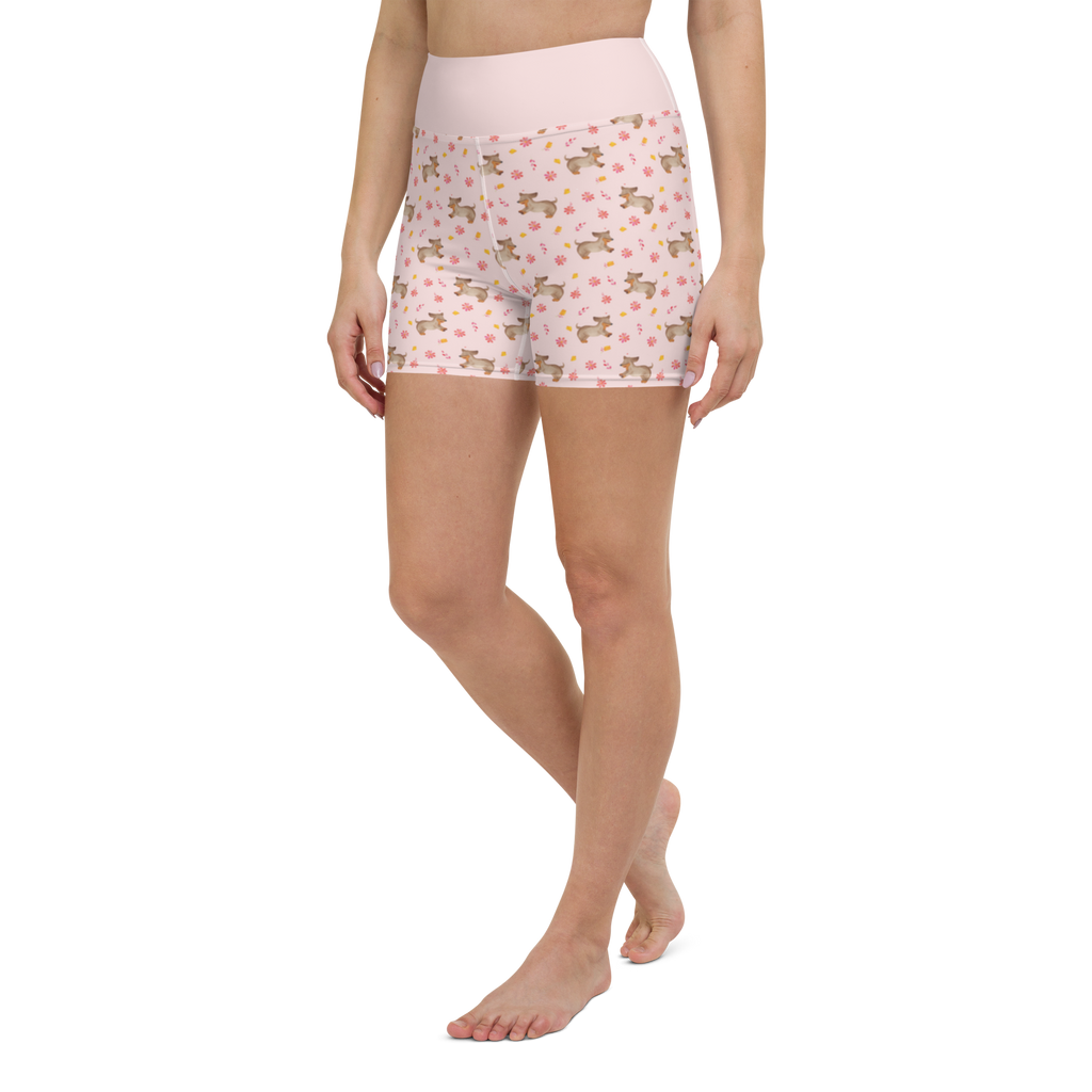 Yoga Shorts Hund Dackel Muster Yoga Shorts, Yogashorts, Sporthose, Sportshorts, Fitnesshose, Sportshorts Damen, Yoga Shorts Damen, Yogabekleidung, Sportbekleidung, Hund, Hundemotiv, Haustier, Hunderasse, Tierliebhaber, Hundebesitzer, Sprüche, Hunde, Dackel, Dachshund, happy dog