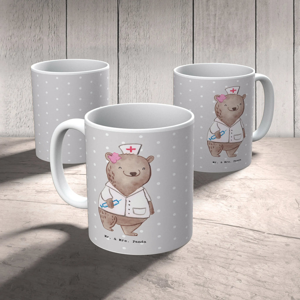 Tasse Medizinische Fachangestellte mit Herz Tasse, Kaffeetasse, Teetasse, Becher, Kaffeebecher, Teebecher, Keramiktasse, Porzellantasse, Büro Tasse, Geschenk Tasse, Tasse Sprüche, Tasse Motive, Kaffeetassen, Tasse bedrucken, Designer Tasse, Cappuccino Tassen, Schöne Teetassen, Beruf, Ausbildung, Jubiläum, Abschied, Rente, Kollege, Kollegin, Geschenk, Schenken, Arbeitskollege, Mitarbeiter, Firma, Danke, Dankeschön, Arzthelferin, Medizinische Fachangestellte, Sprechstundenhilfe