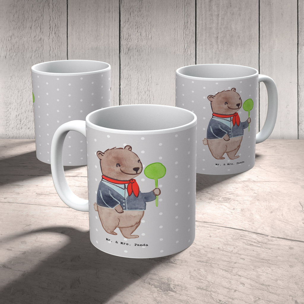 Tasse Schaffnerin mit Herz Tasse, Kaffeetasse, Teetasse, Becher, Kaffeebecher, Teebecher, Keramiktasse, Porzellantasse, Büro Tasse, Geschenk Tasse, Tasse Sprüche, Tasse Motive, Kaffeetassen, Tasse bedrucken, Designer Tasse, Cappuccino Tassen, Schöne Teetassen, Beruf, Ausbildung, Jubiläum, Abschied, Rente, Kollege, Kollegin, Geschenk, Schenken, Arbeitskollege, Mitarbeiter, Firma, Danke, Dankeschön